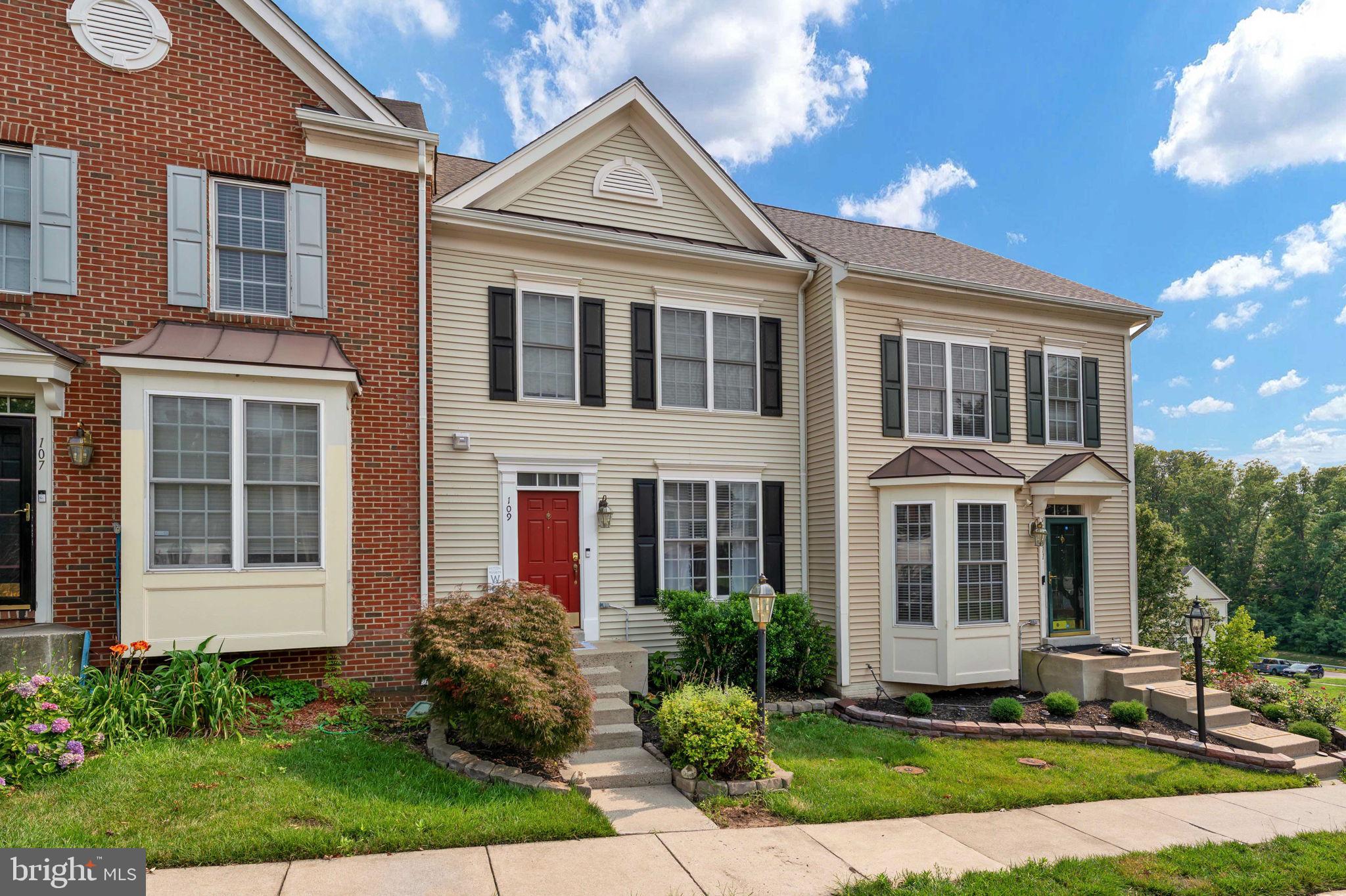 AZALEA WOODS - Residential
