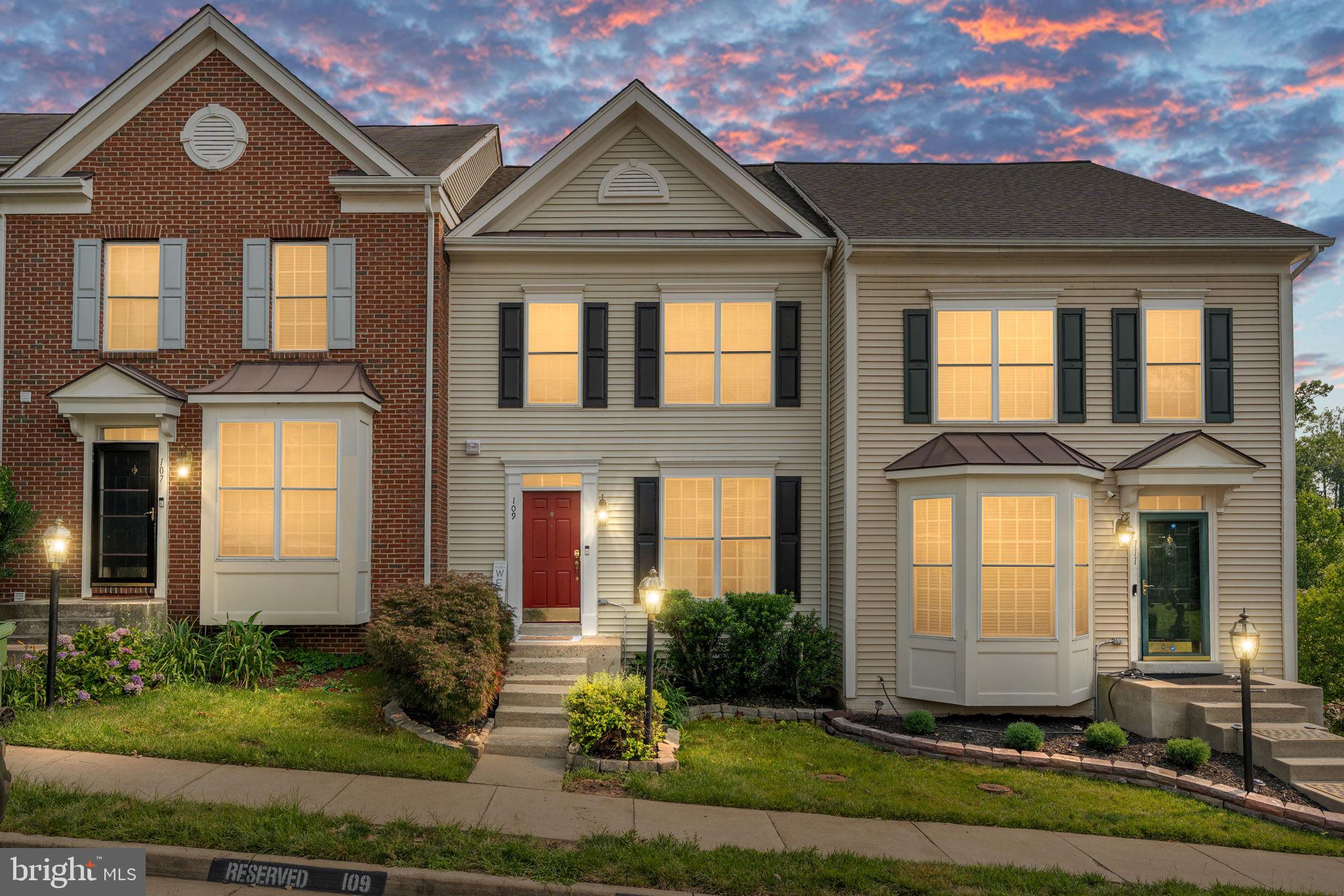AZALEA WOODS - Residential