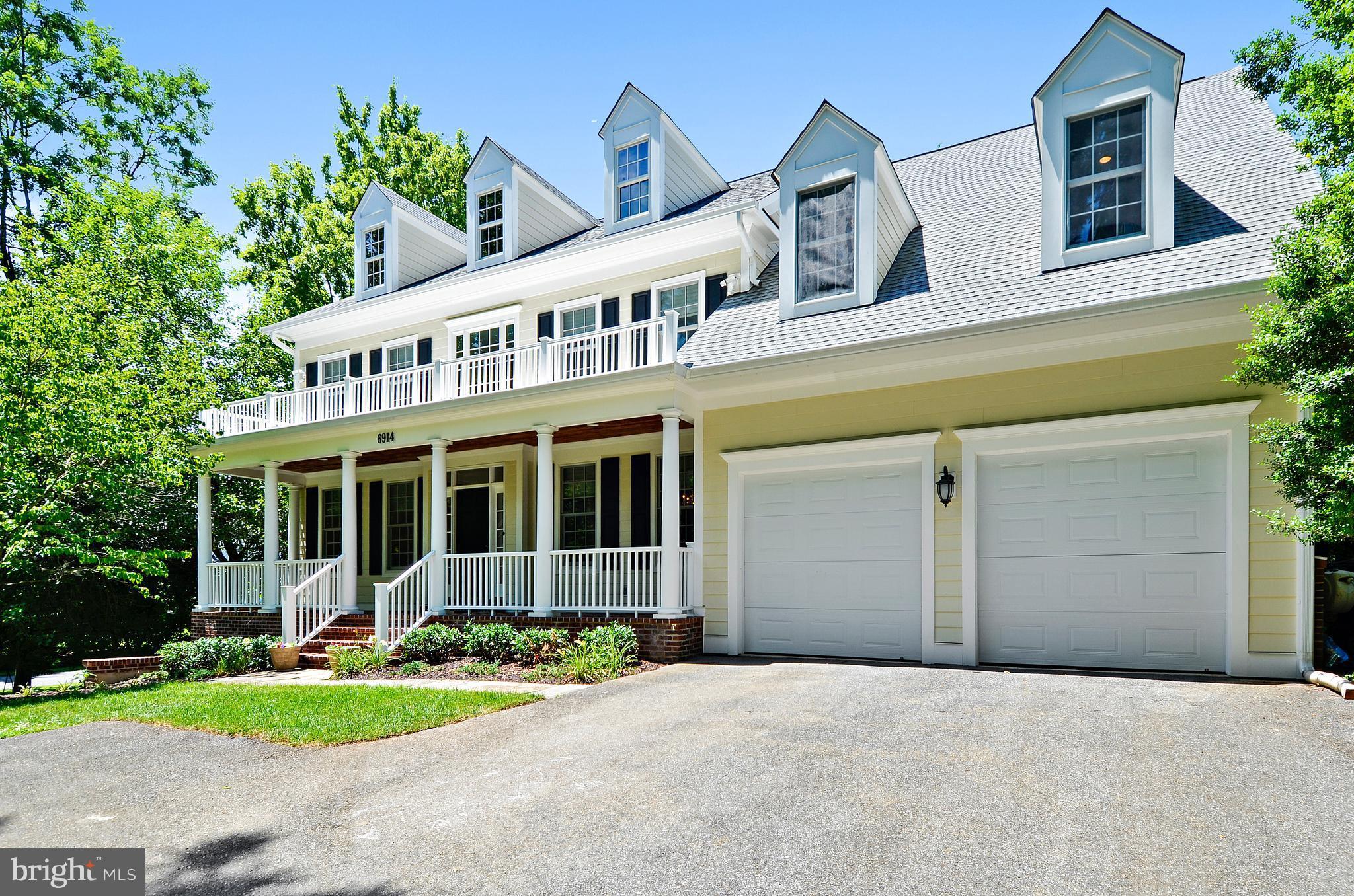 CARDEROCK SPRINGS - Residential