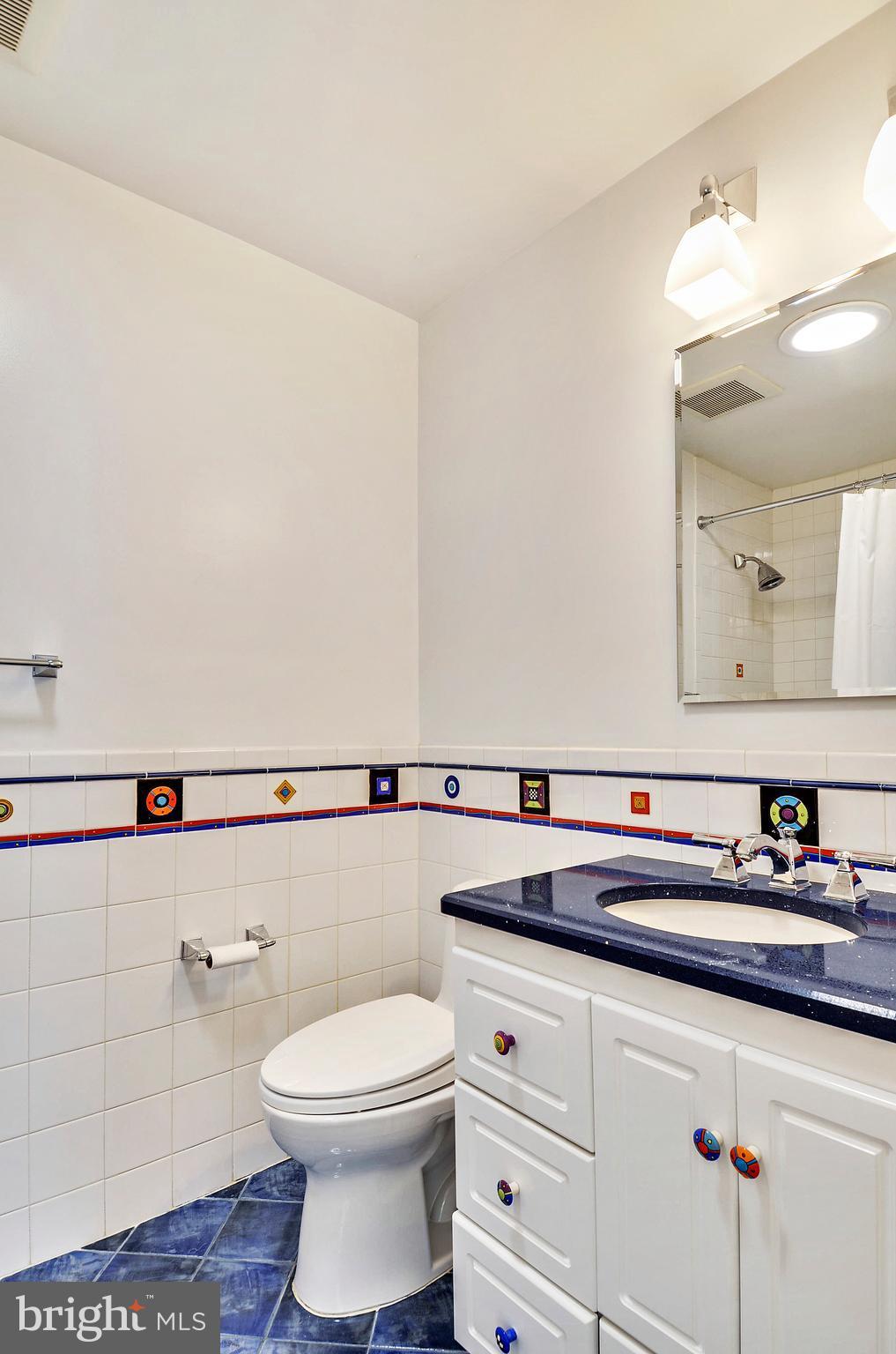 CARDEROCK SPRINGS - Residential