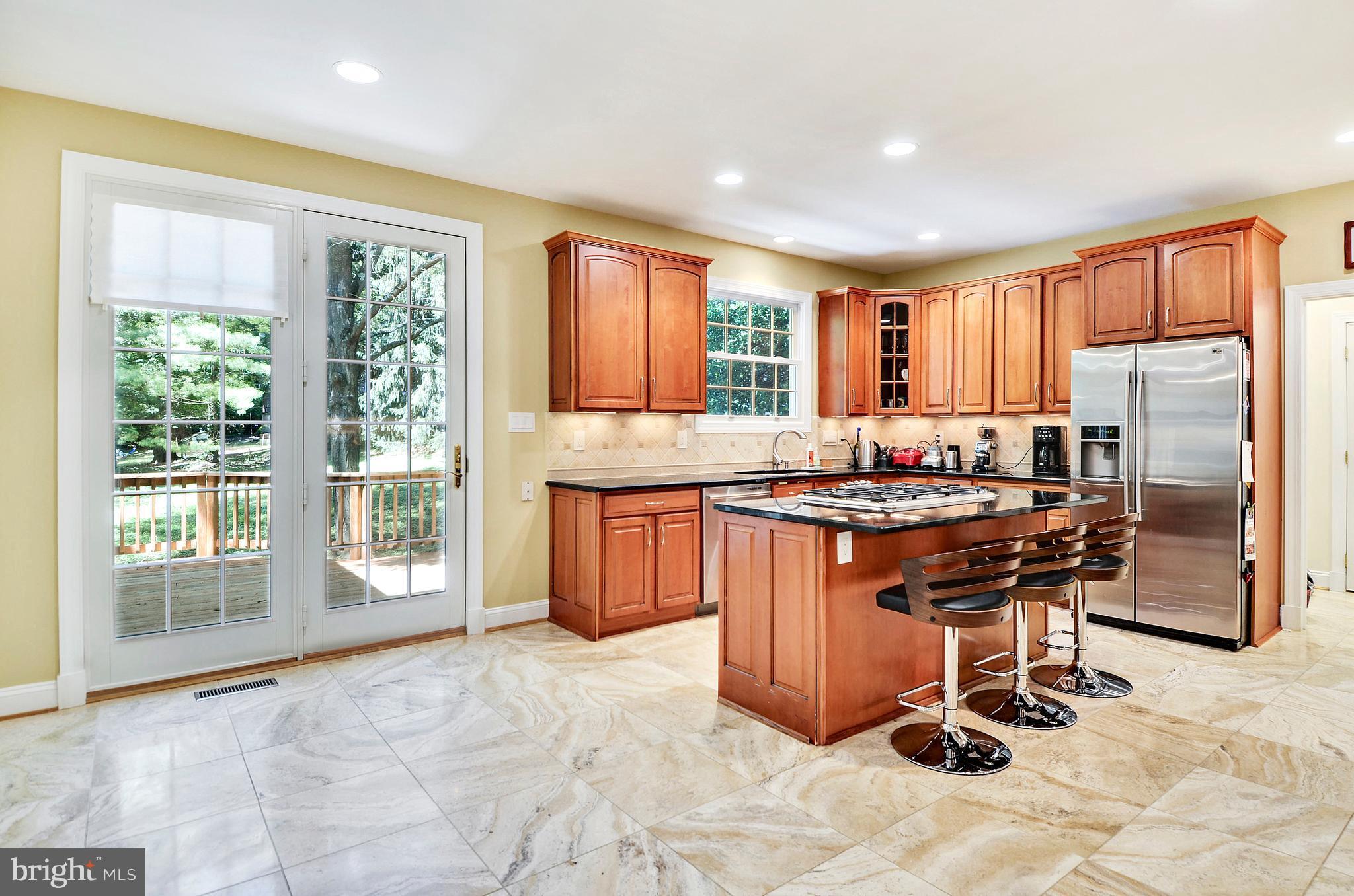 CARDEROCK SPRINGS - Residential