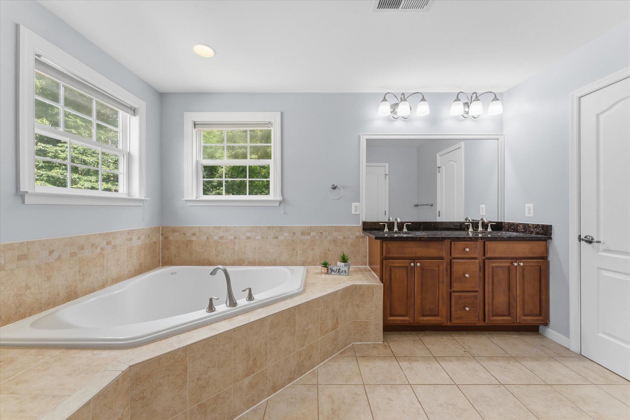 SPRIGGS RUN ESTATES - Residential