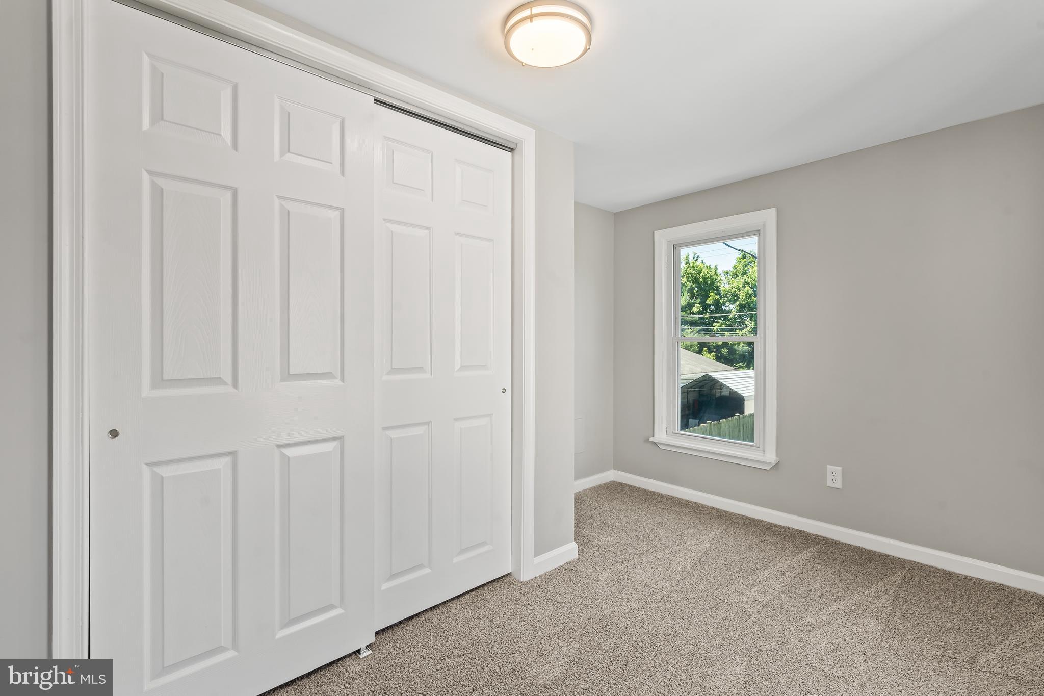HAGERSTOWN - Residential