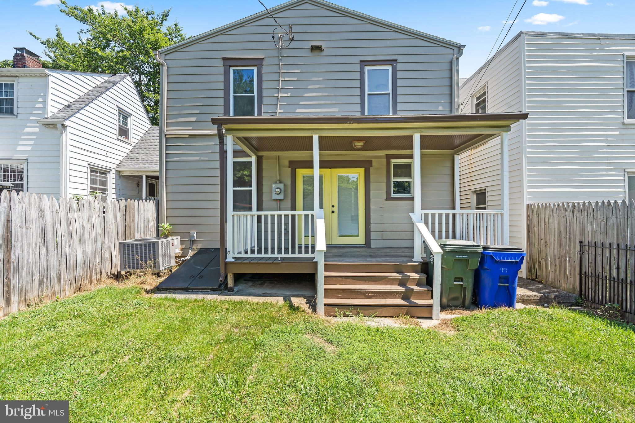 HAGERSTOWN - Residential