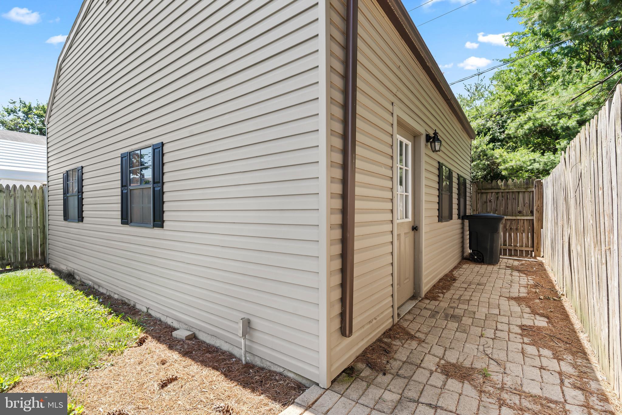 HAGERSTOWN - Residential