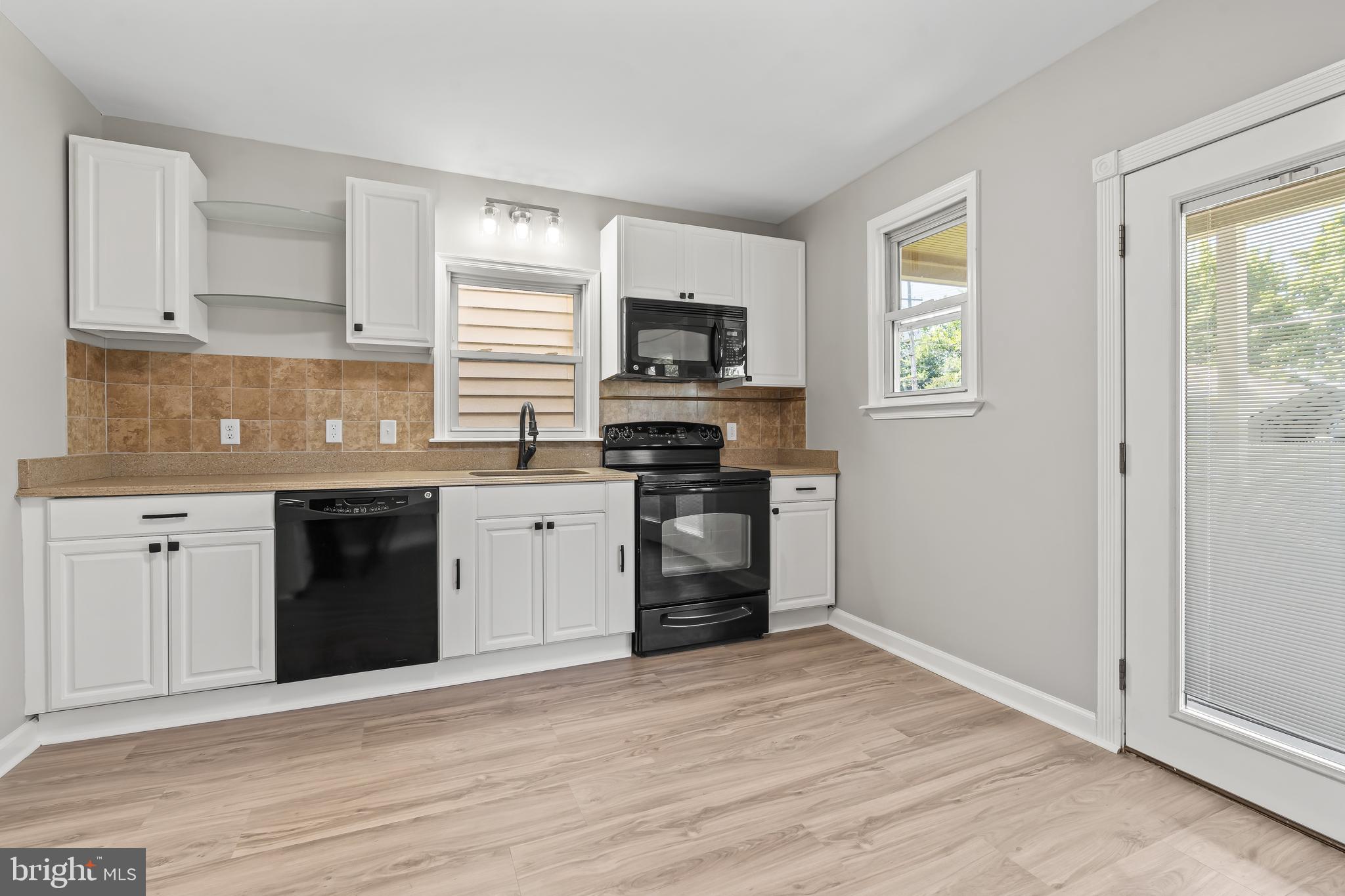 HAGERSTOWN - Residential