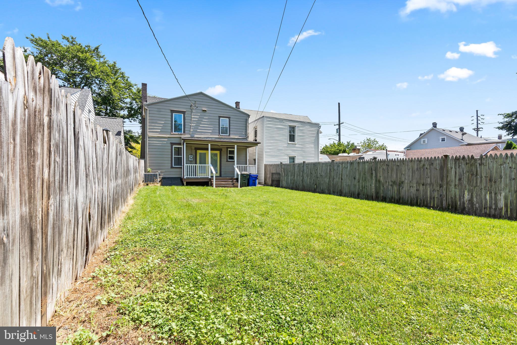 HAGERSTOWN - Residential