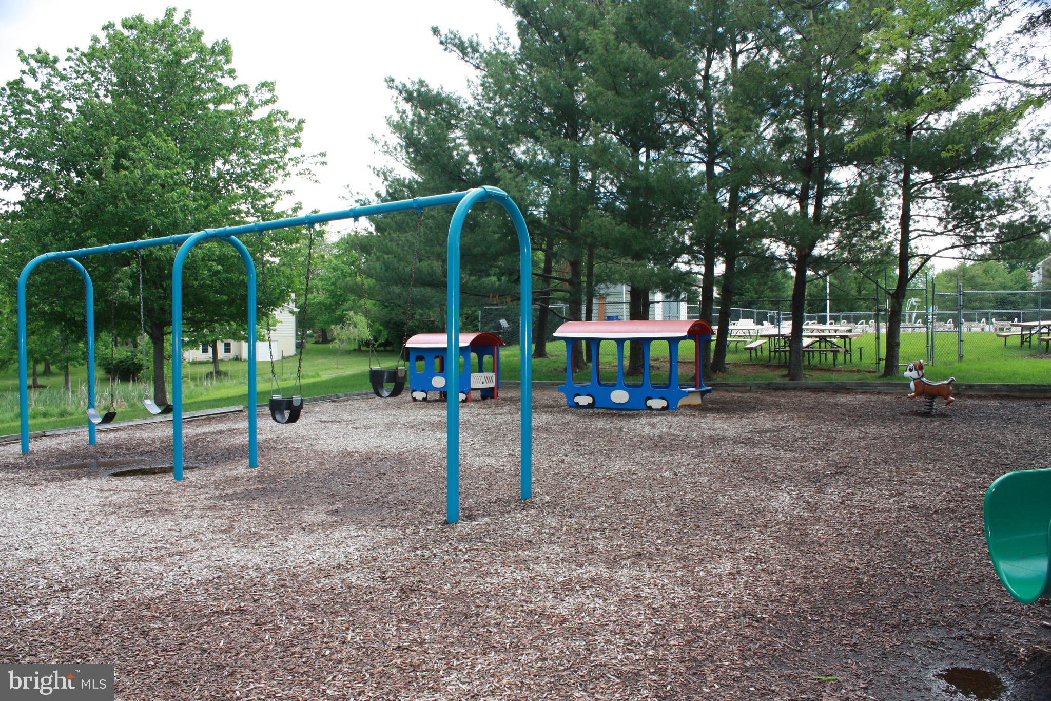 FRANKLIN GLEN - Residential