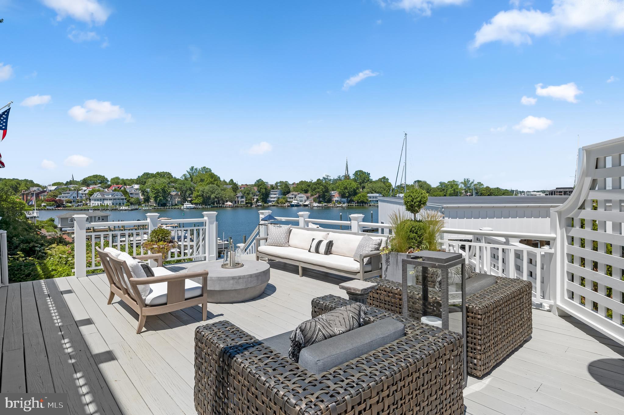 EASTPORT - Residential