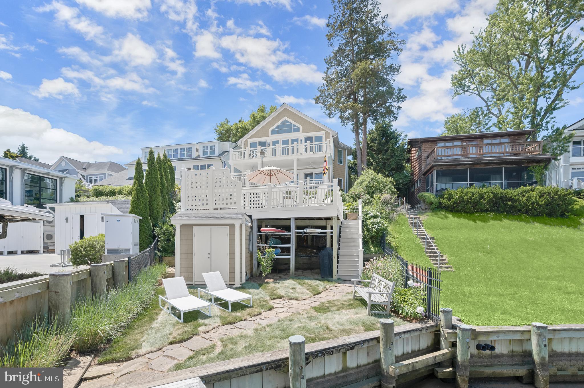 EASTPORT - Residential