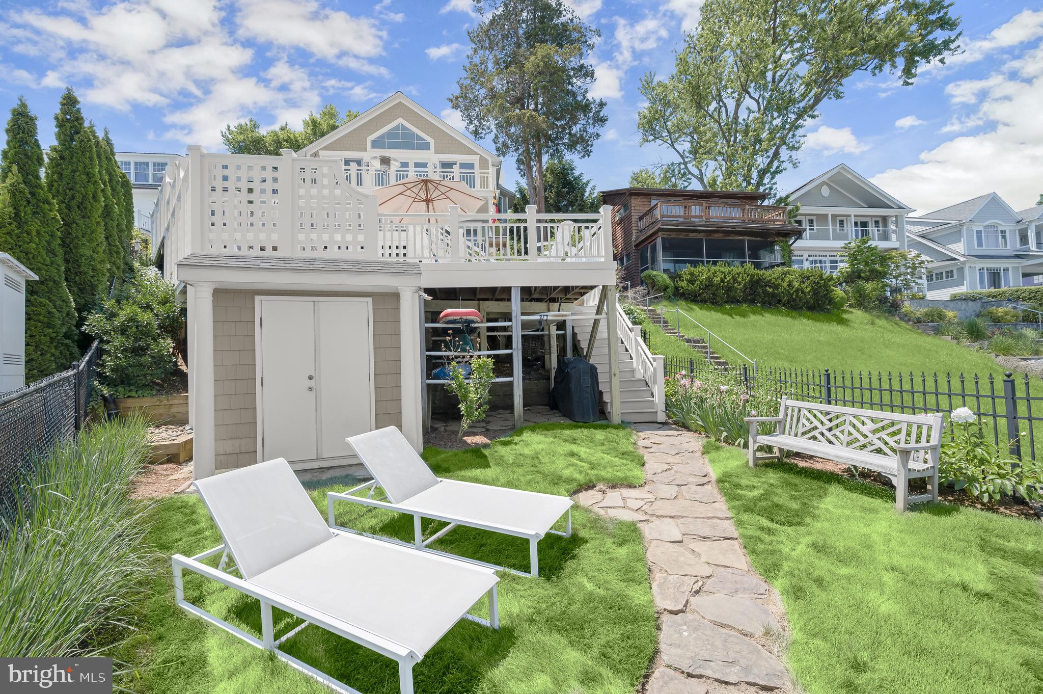 EASTPORT - Residential
