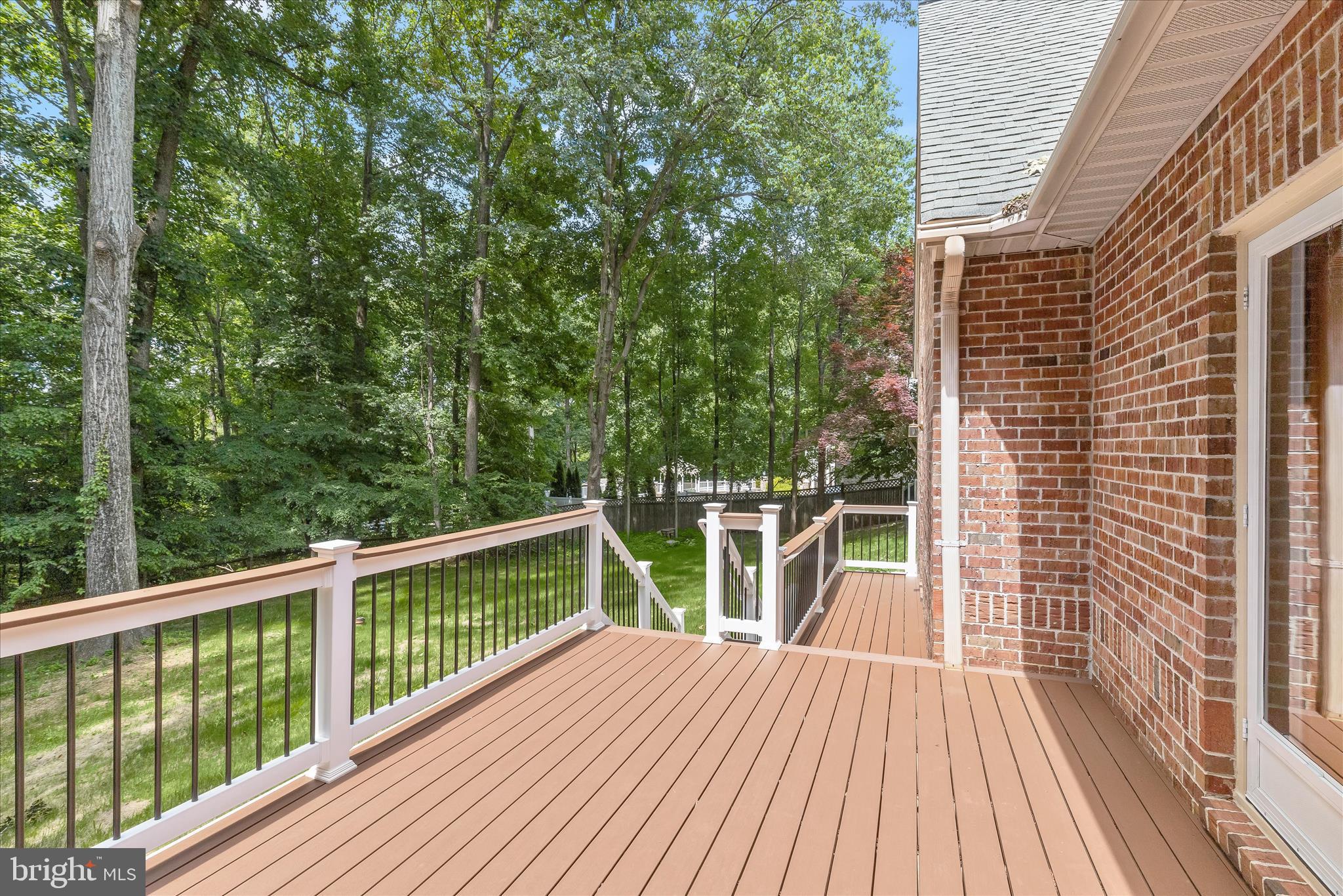 HIGHLAND LAKE - Residential