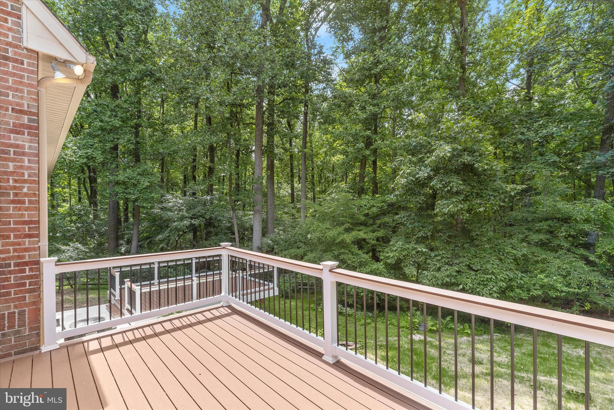 HIGHLAND LAKE - Residential