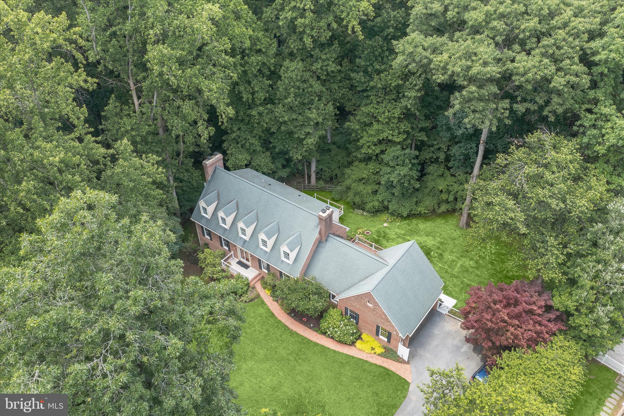 HIGHLAND LAKE - Residential