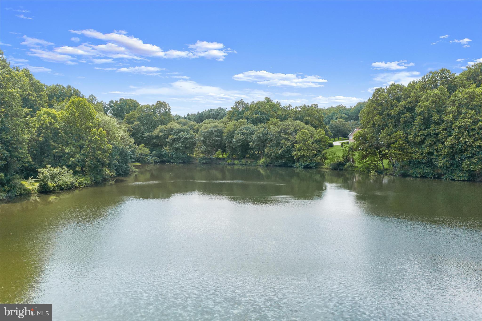 HIGHLAND LAKE - Residential
