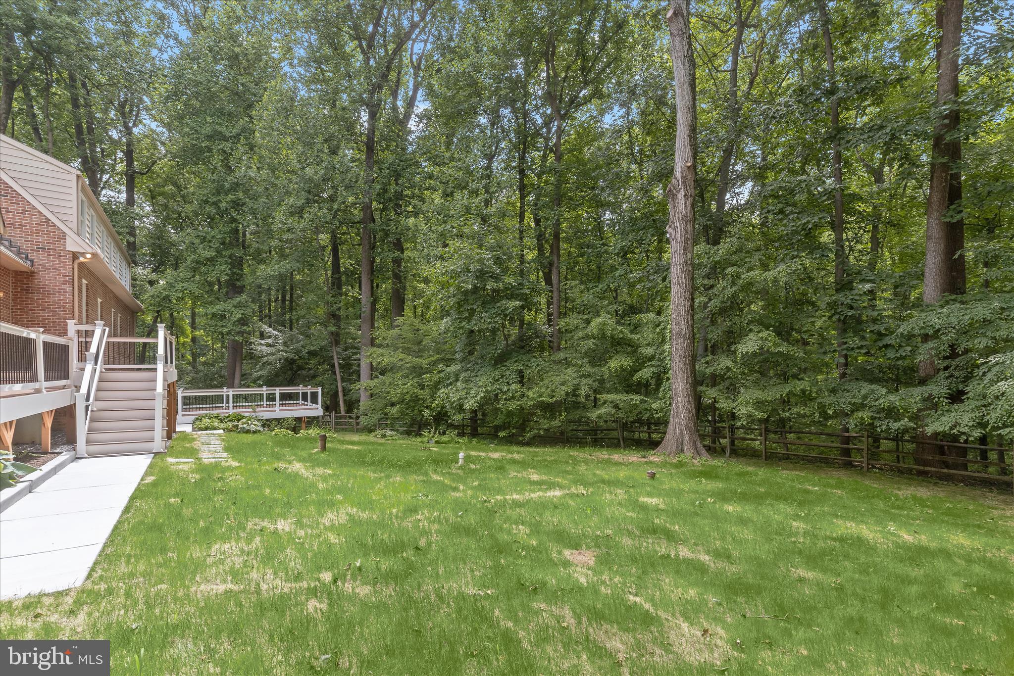 HIGHLAND LAKE - Residential