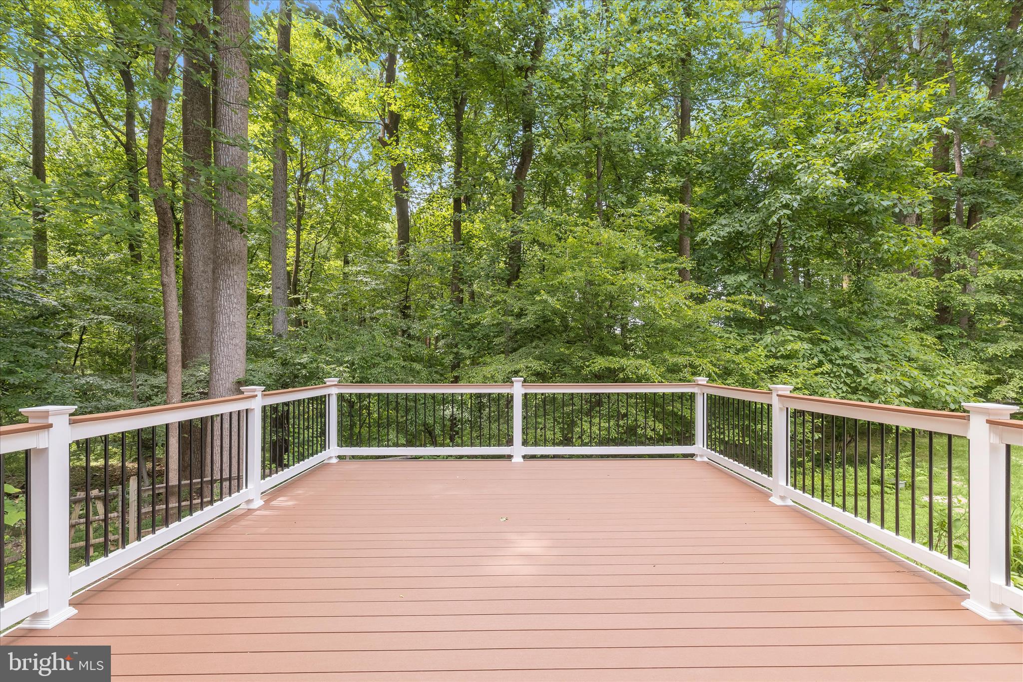 HIGHLAND LAKE - Residential