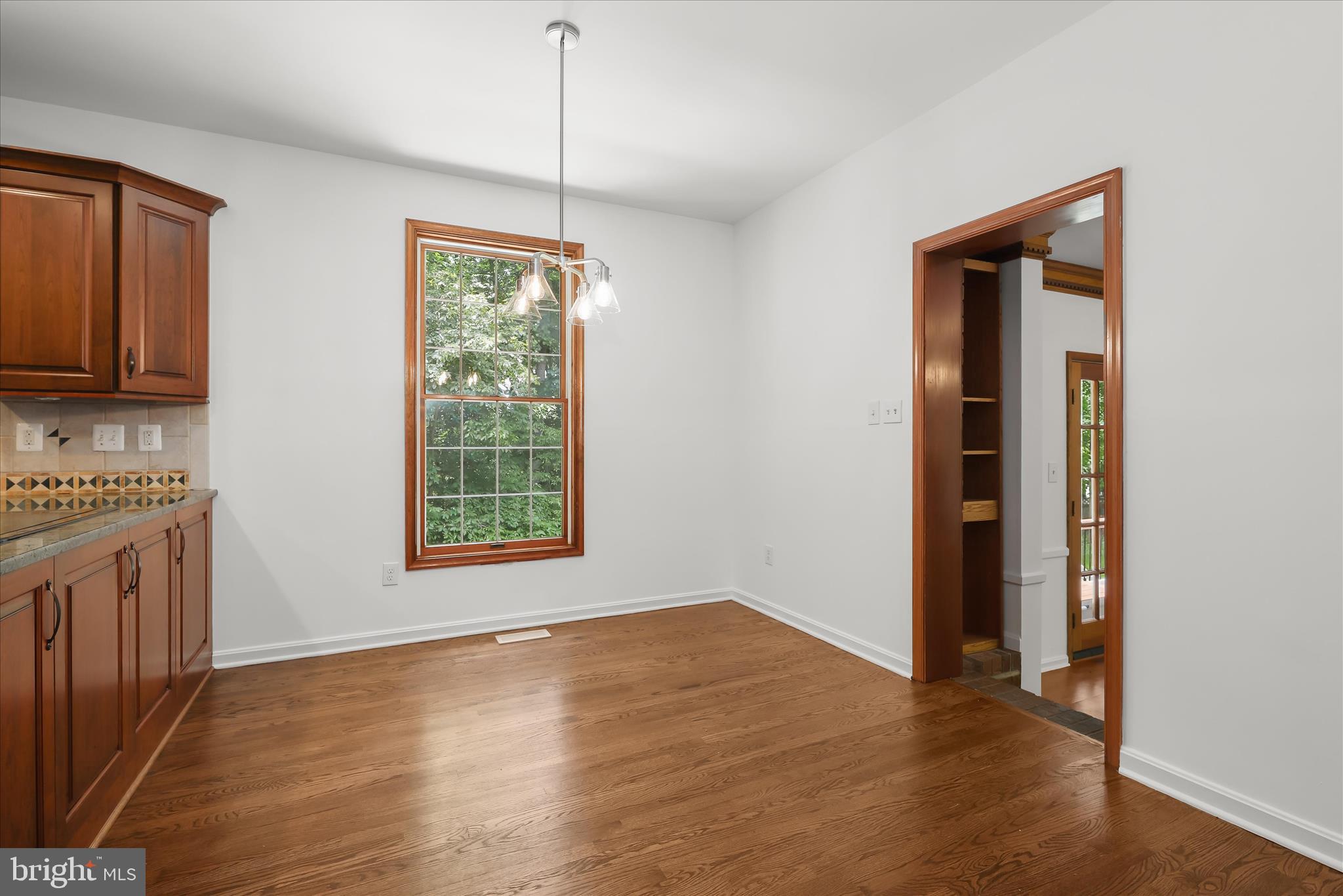 HIGHLAND LAKE - Residential