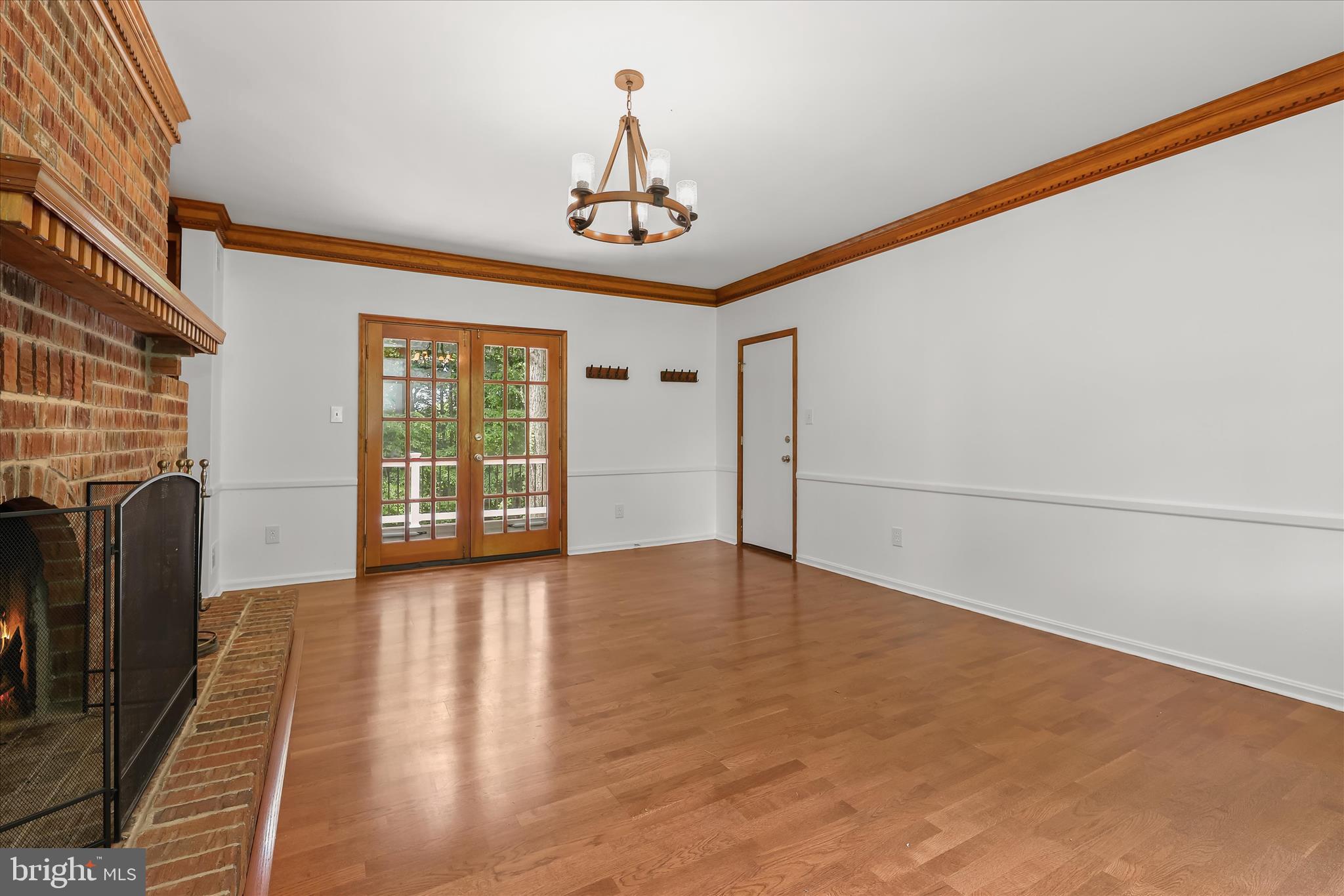 HIGHLAND LAKE - Residential