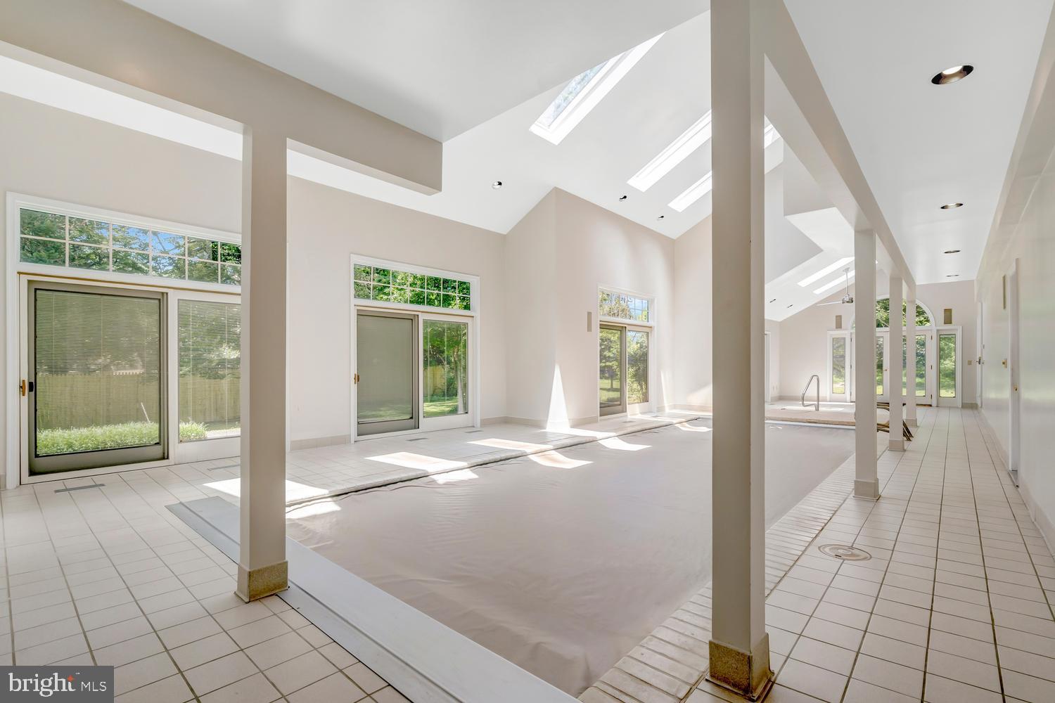 FLOWER VALLEY - Residential