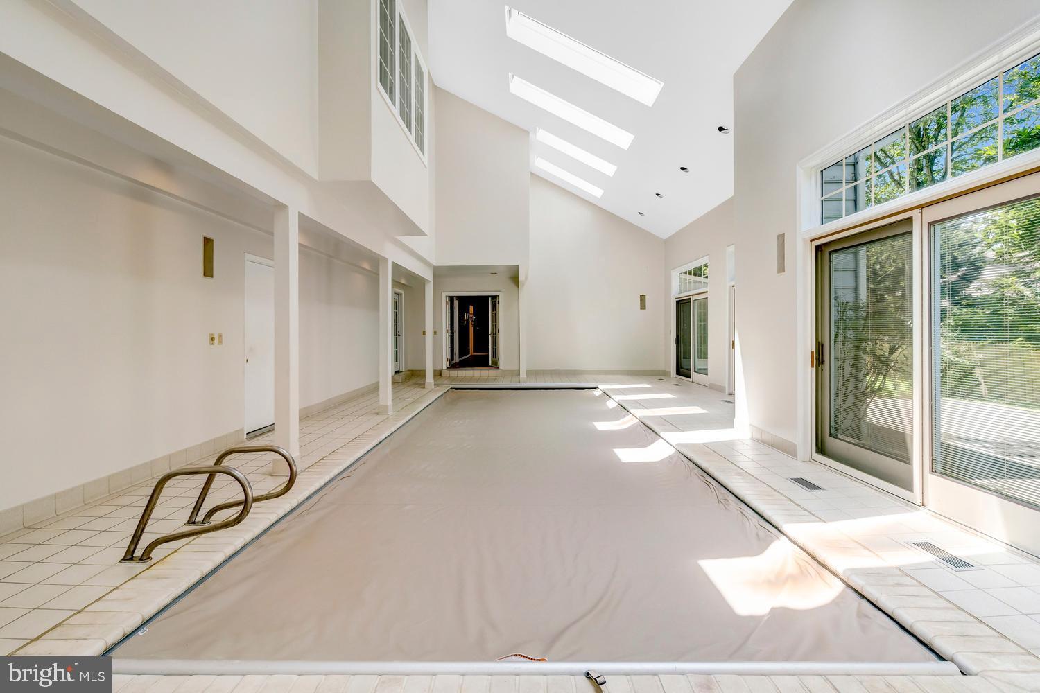 FLOWER VALLEY - Residential