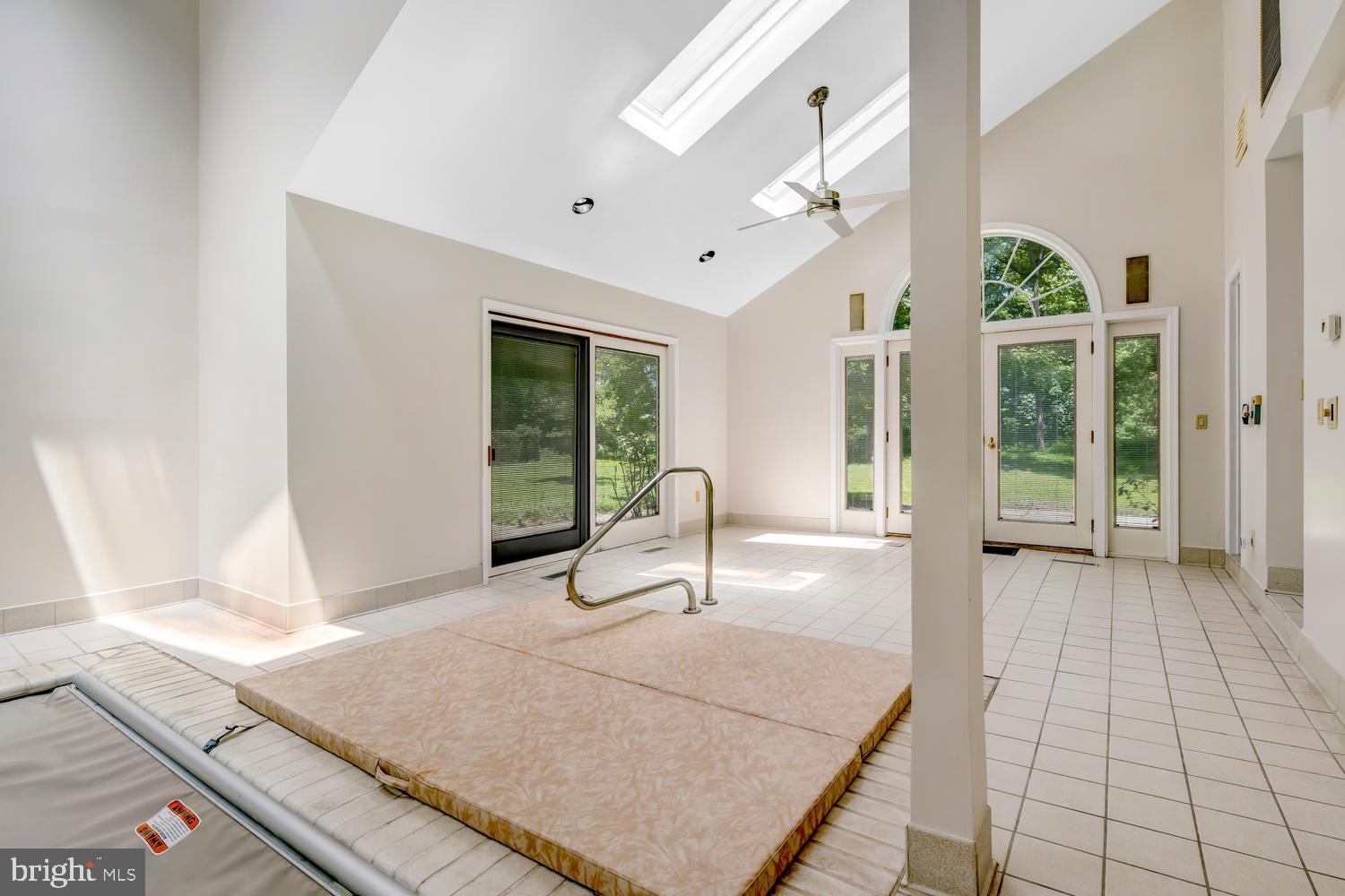 FLOWER VALLEY - Residential