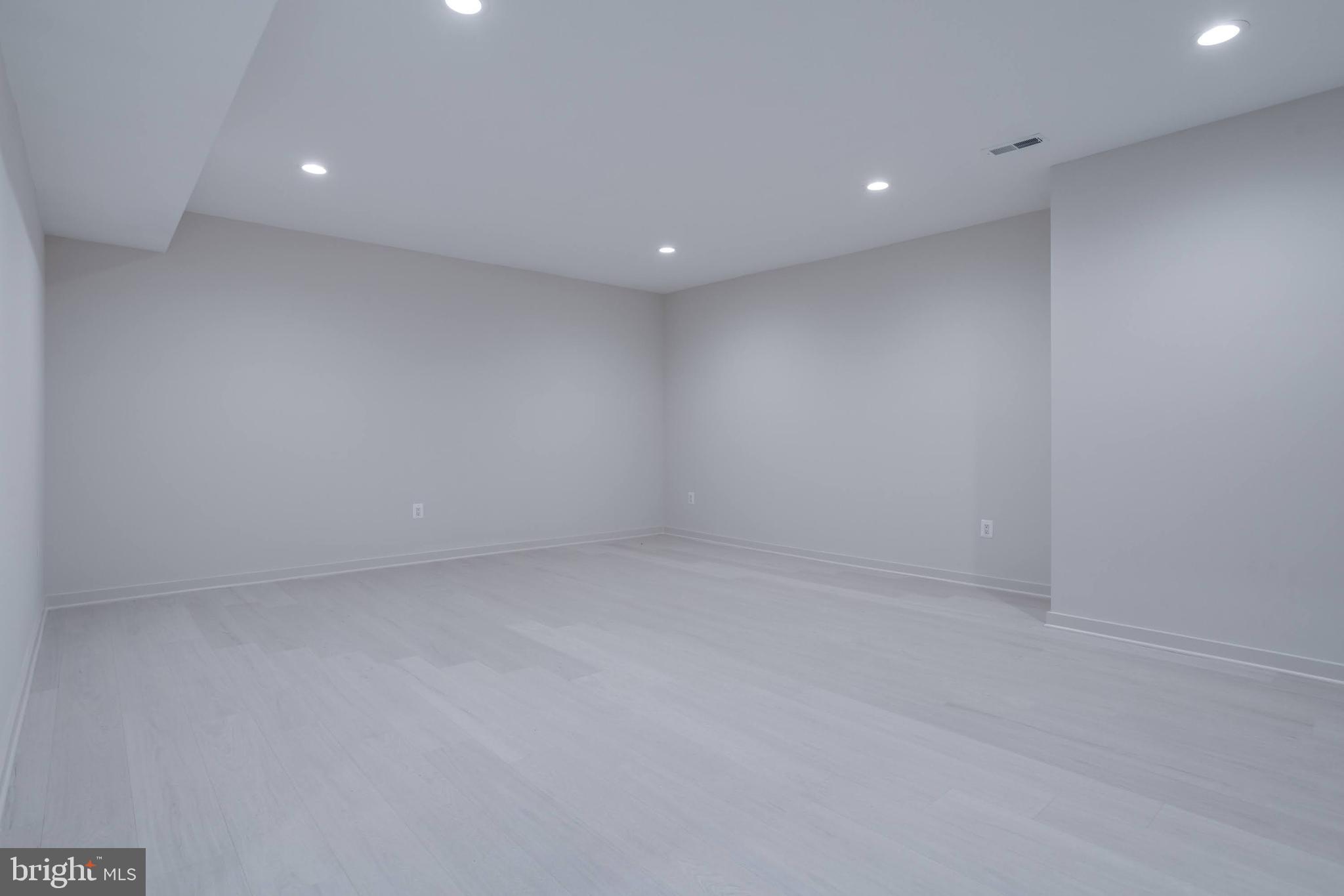 FENWICK PARK - Residential