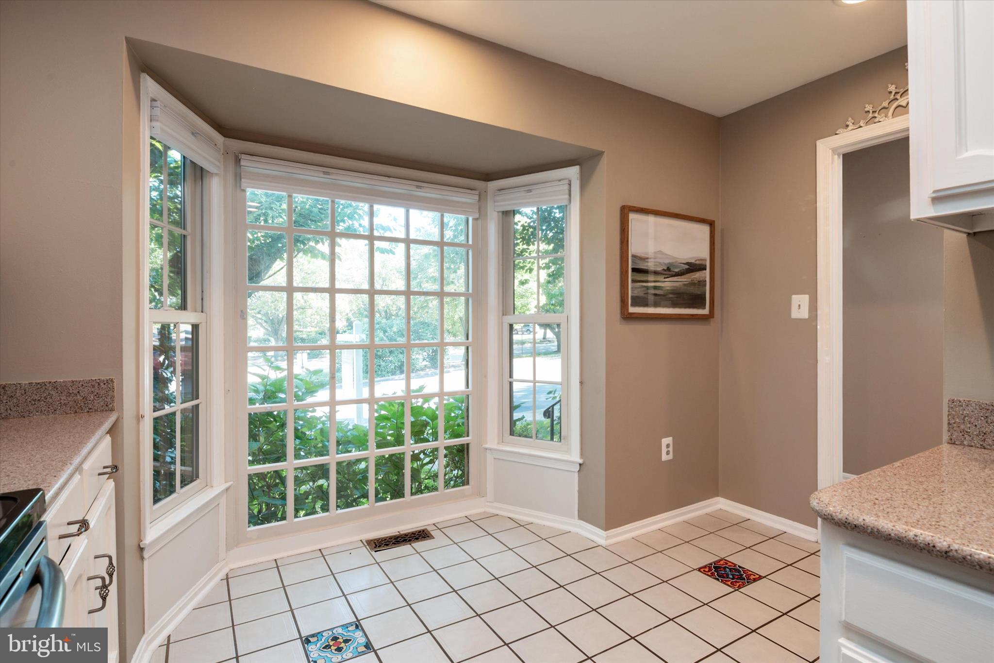 OAKMONT - Residential