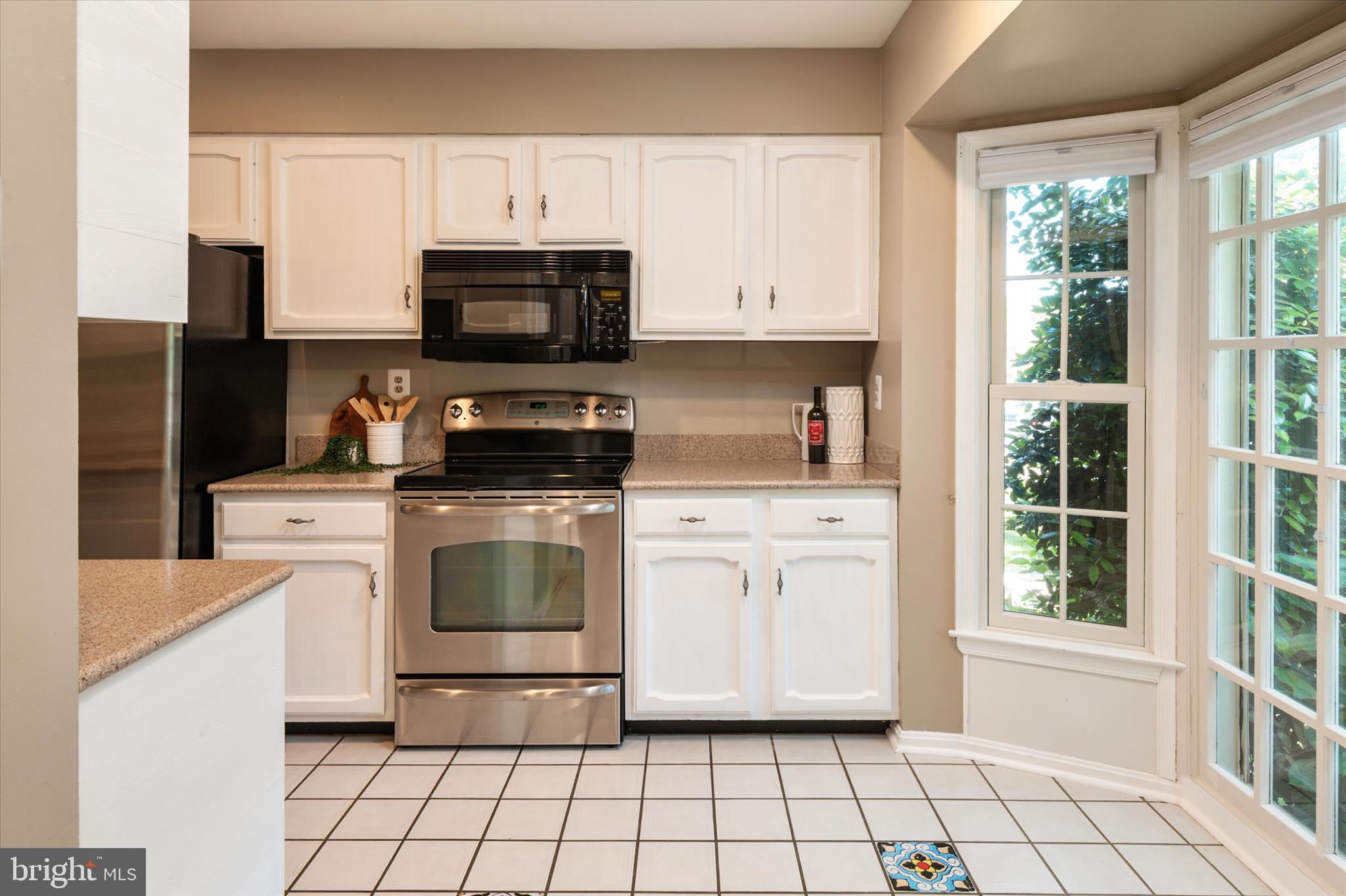 OAKMONT - Residential