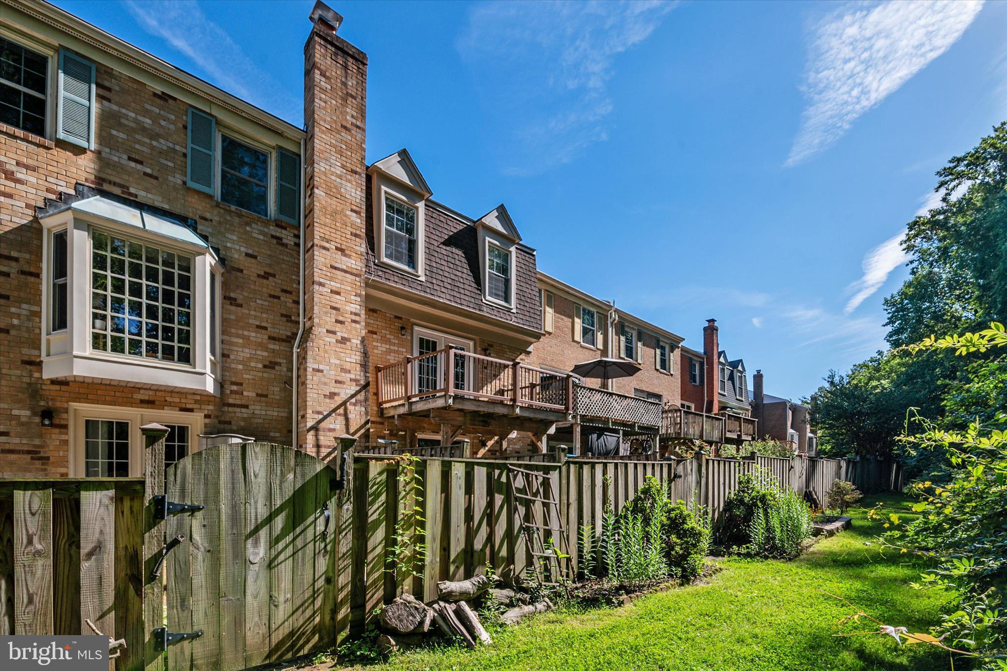 OAKMONT - Residential