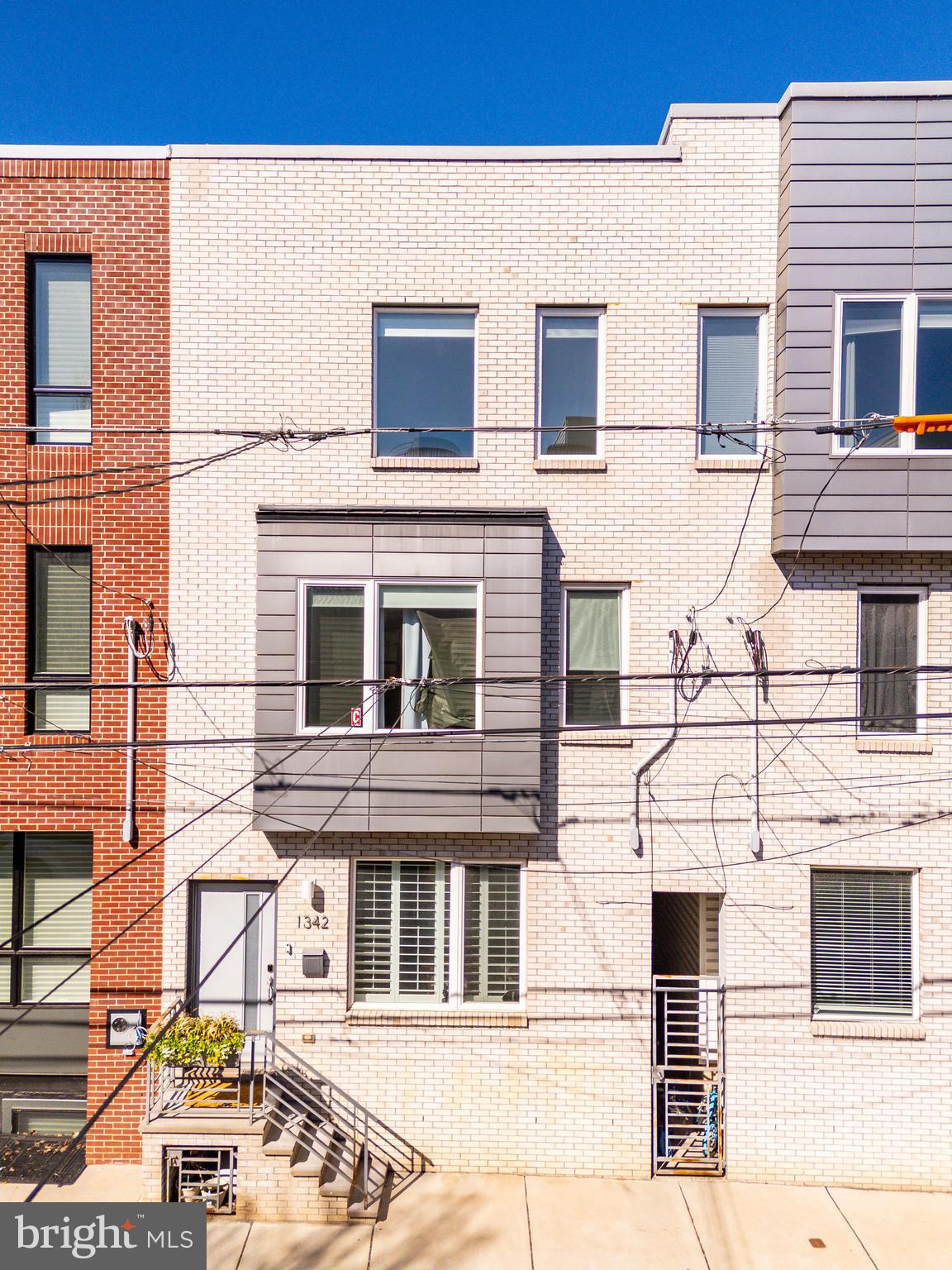 OLDE KENSINGTON - Residential