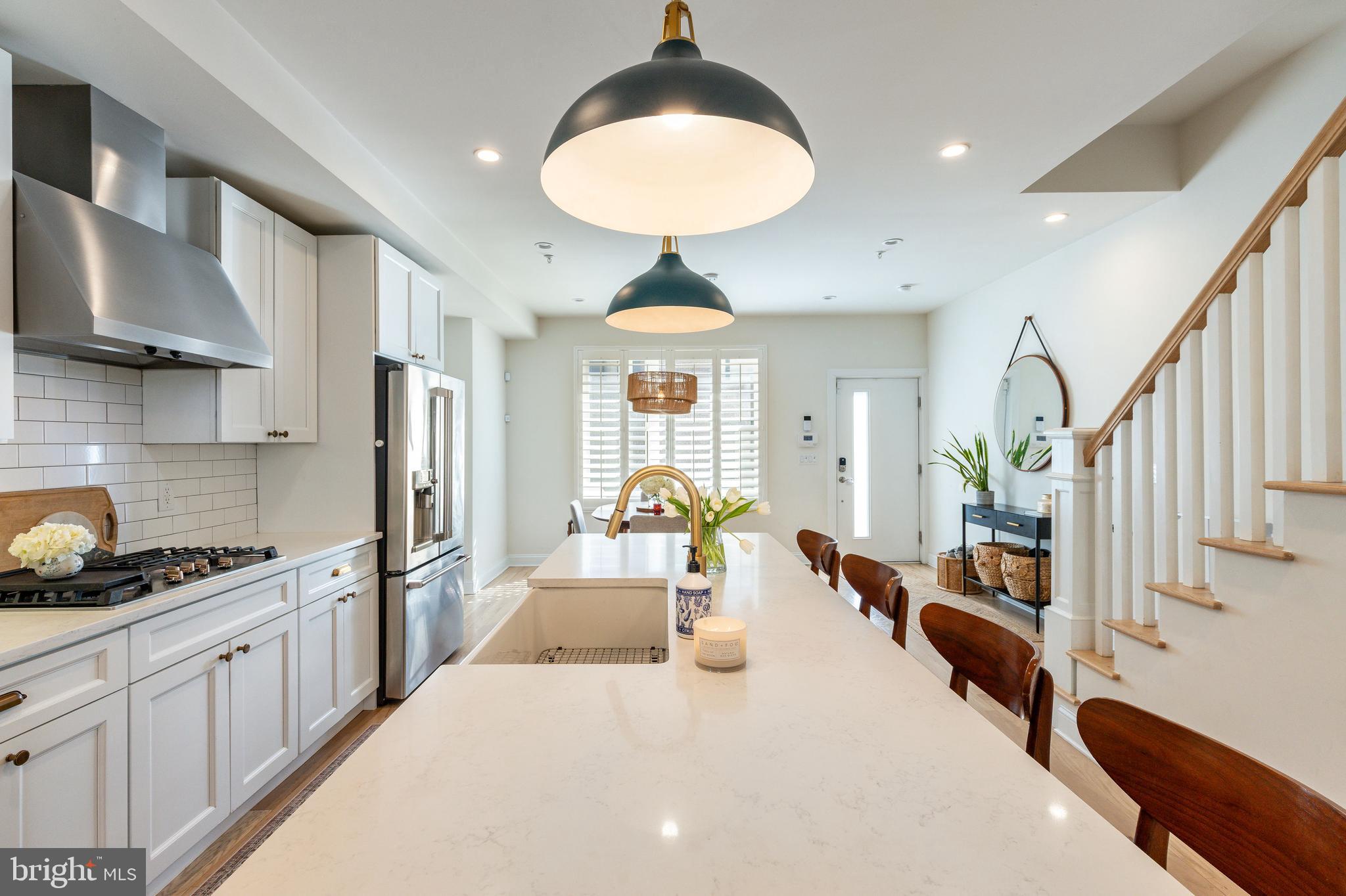 OLDE KENSINGTON - Residential