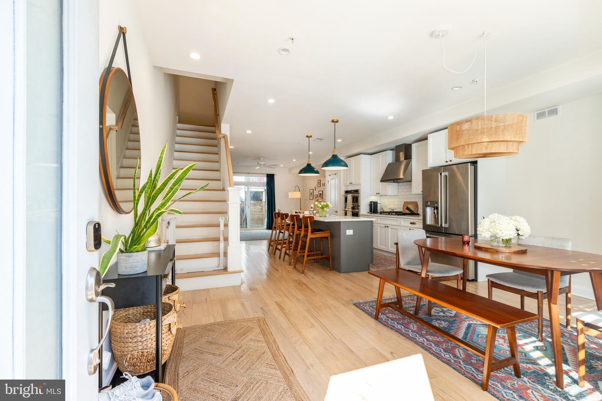 OLDE KENSINGTON - Residential