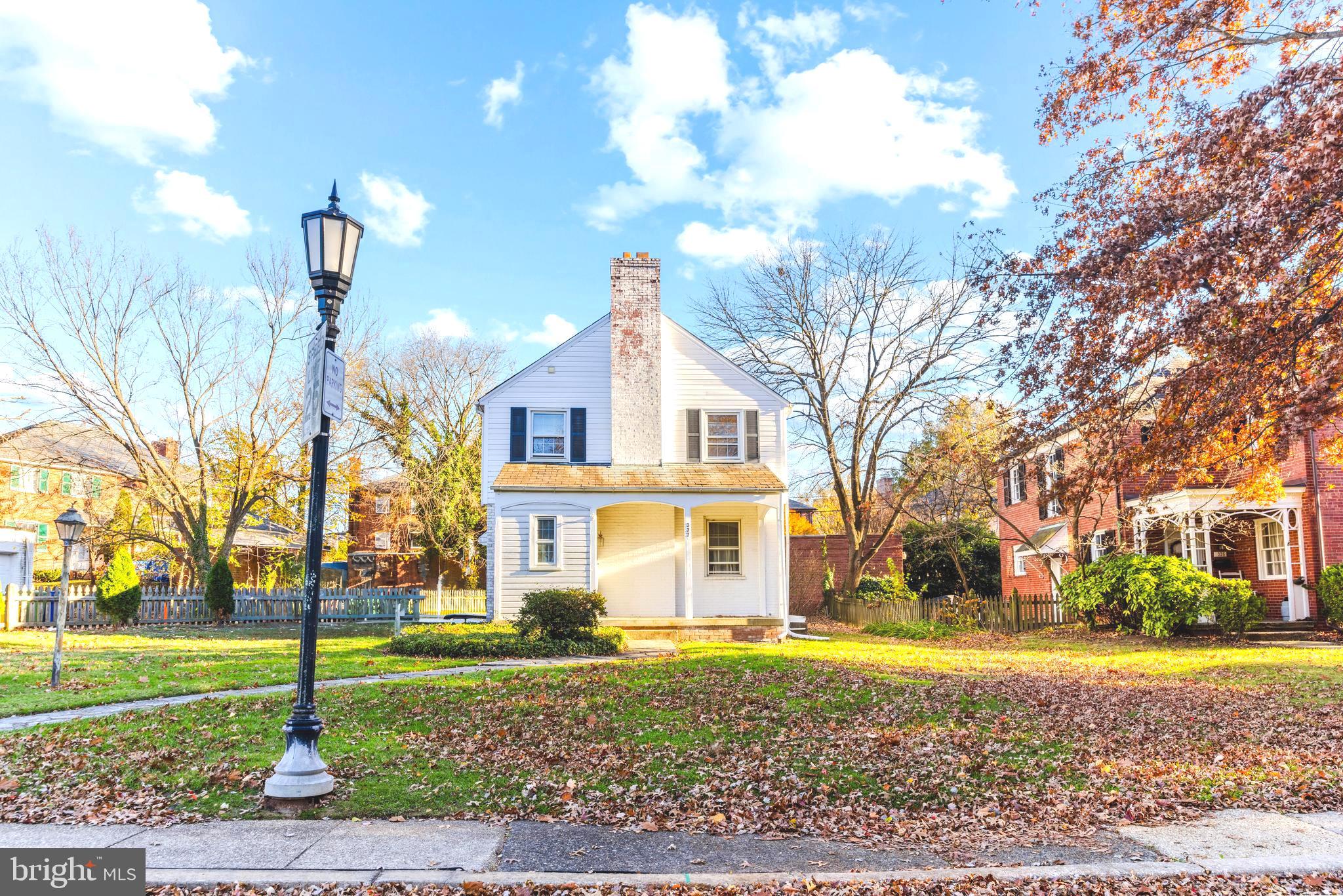HOMELAND HISTORIC DISTRICT - Residential