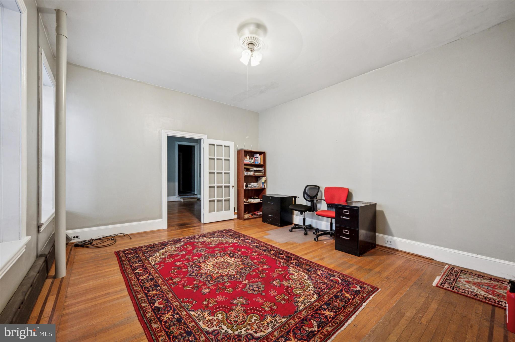 CHESTNUT HILL - Residential Income