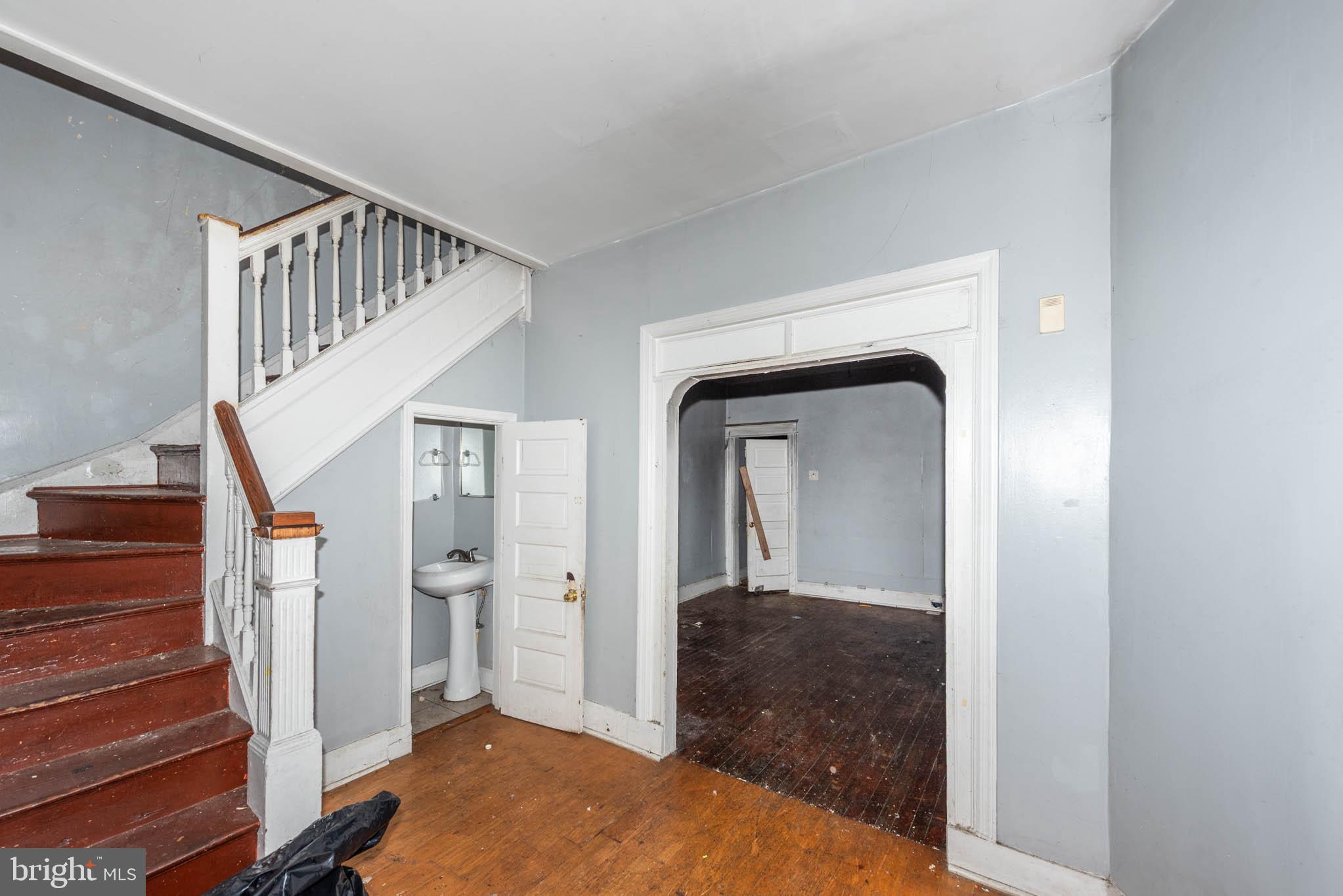 WINCHESTER - Residential