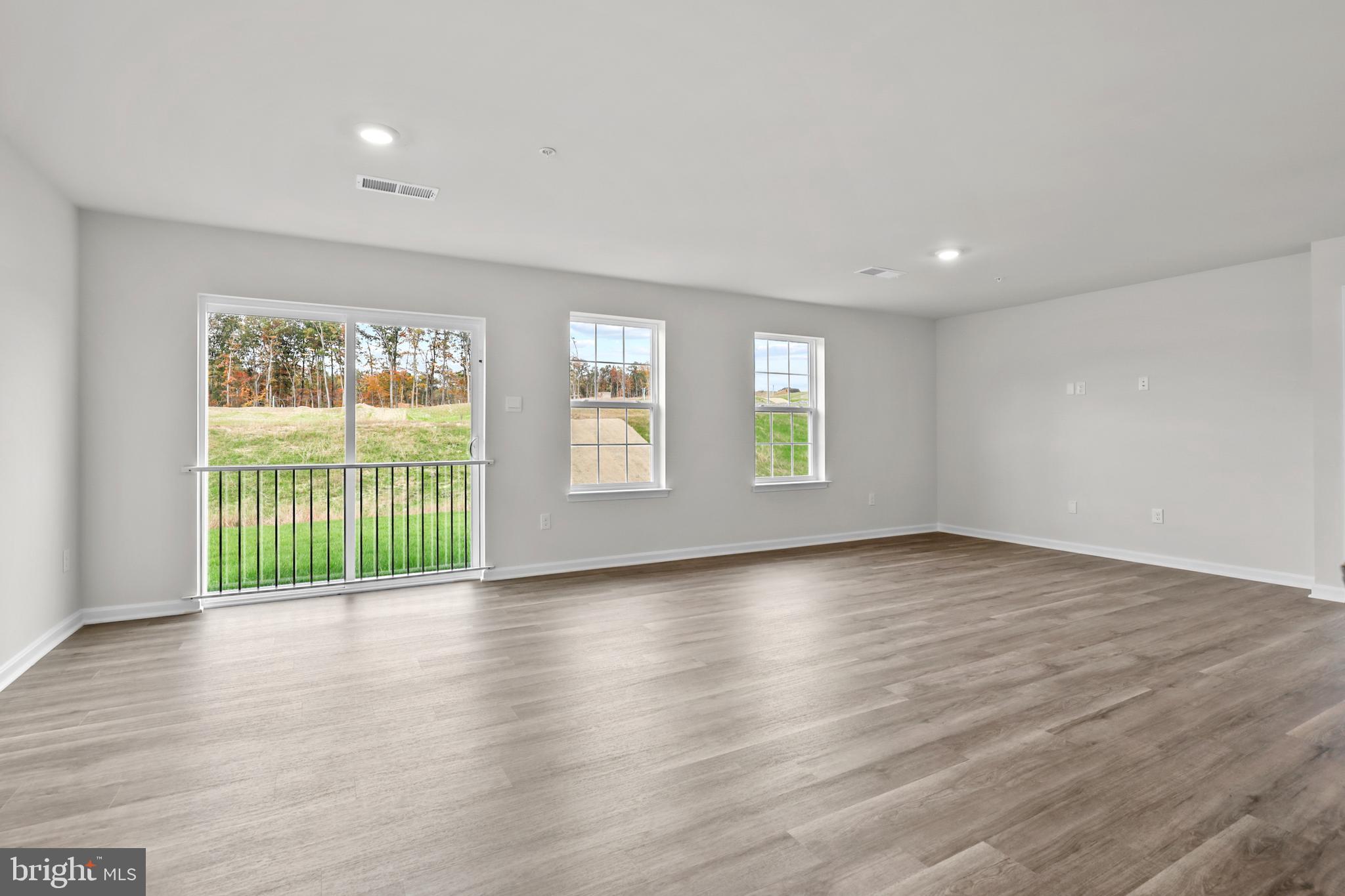 RED HILL - Residential