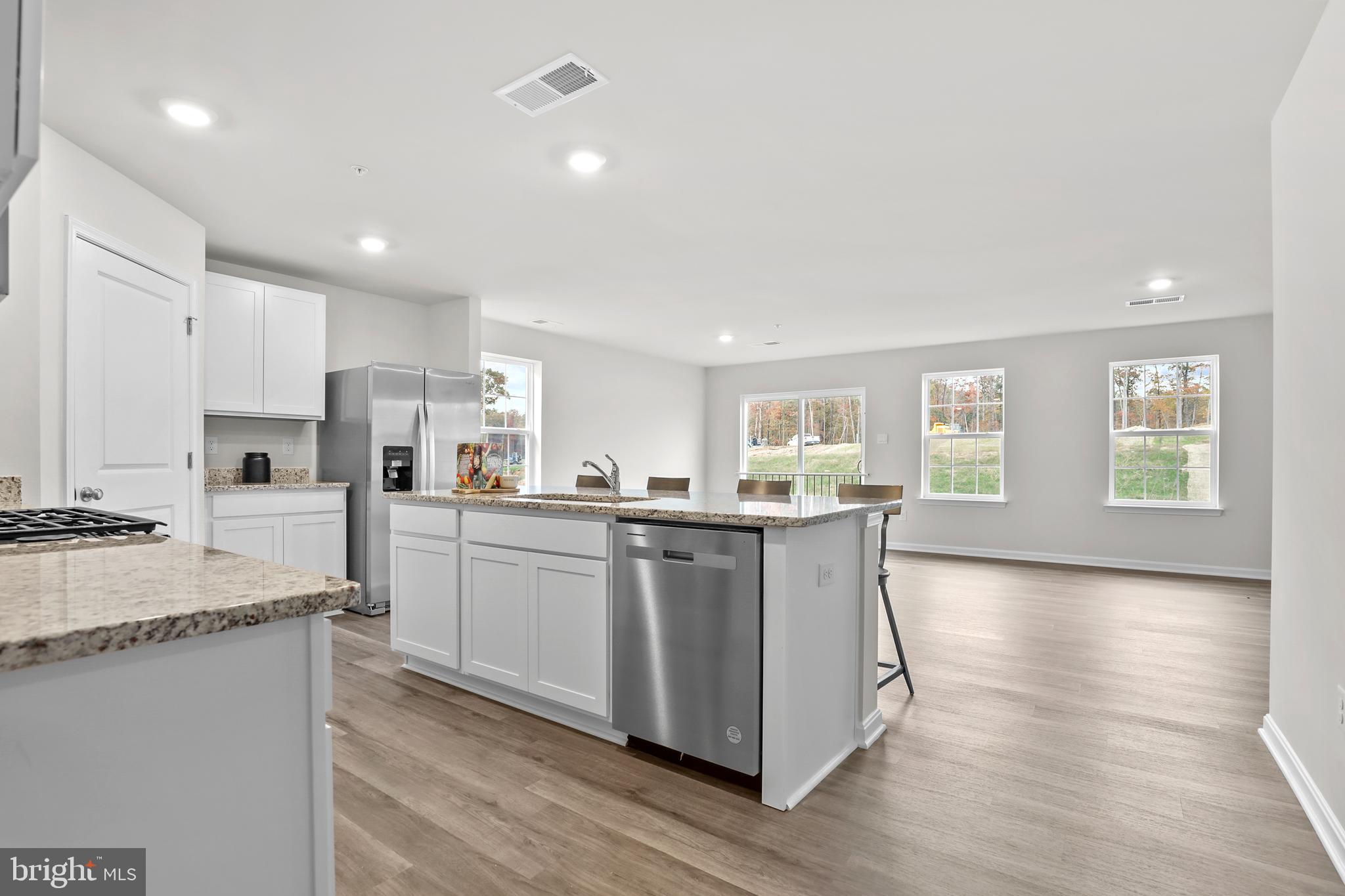 RED HILL - Residential