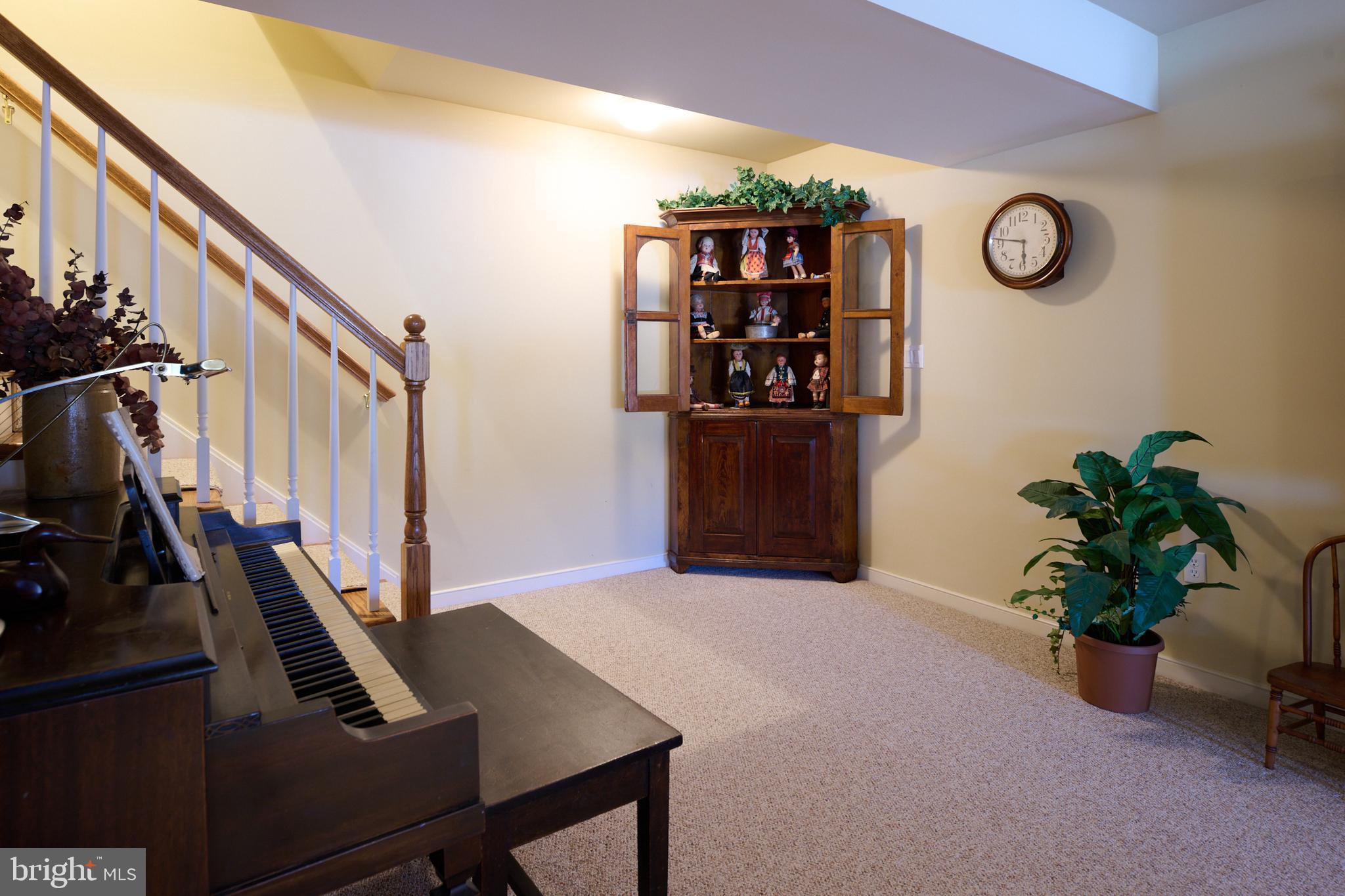 COBBLE CREEK MANOR II - Residential