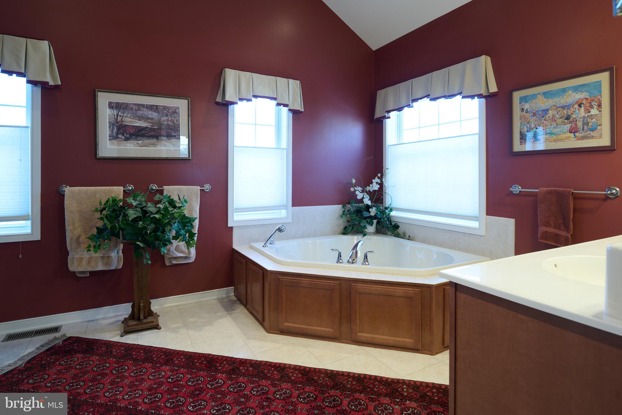 COBBLE CREEK MANOR II - Residential