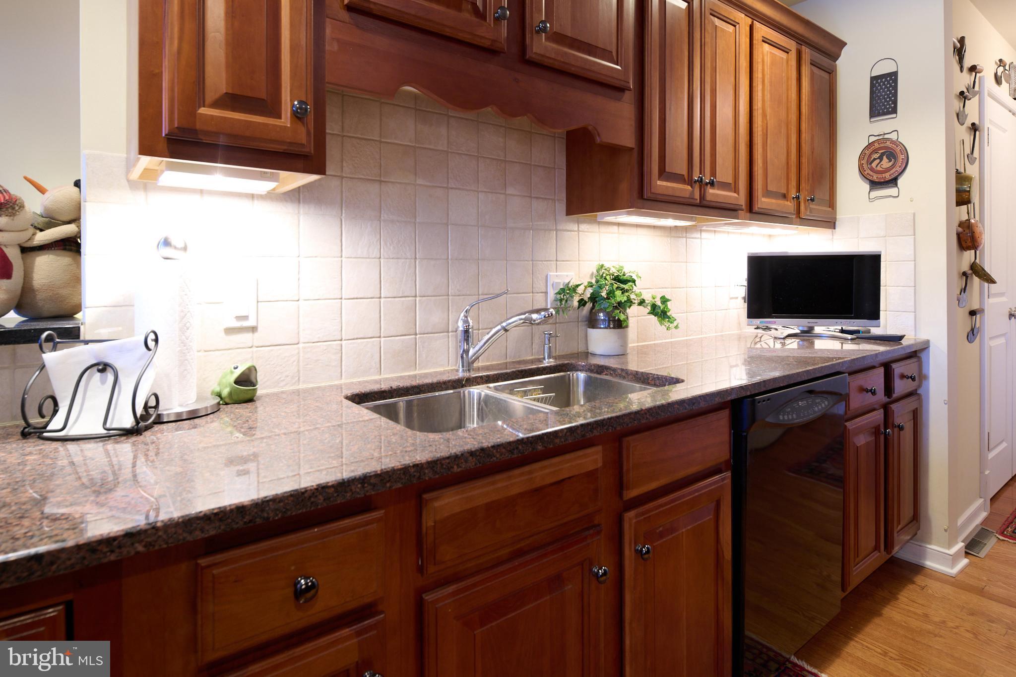 COBBLE CREEK MANOR II - Residential