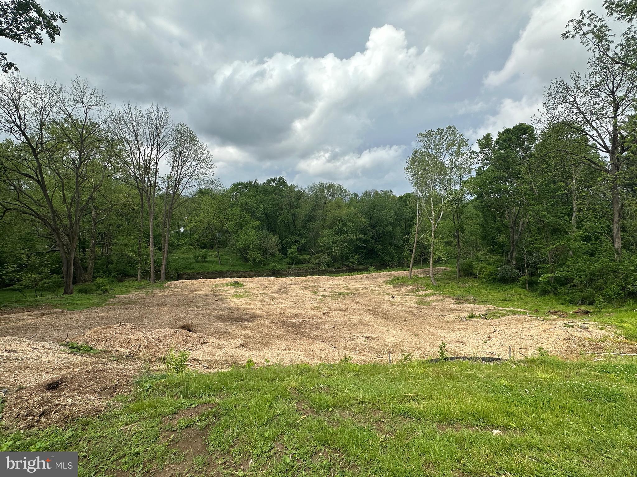 SCHOOL LANE HILLS - Land