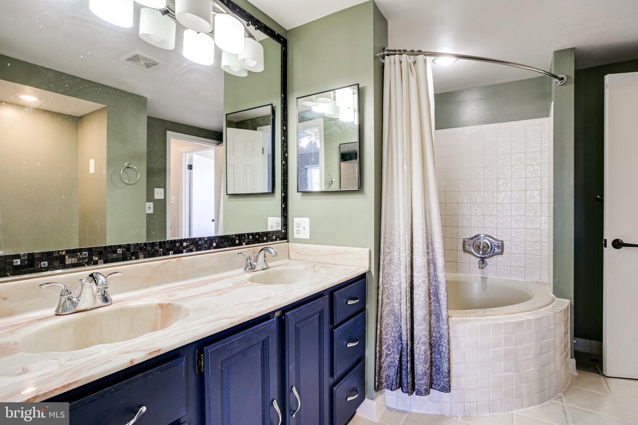 MARBLE HILL - Residential Lease