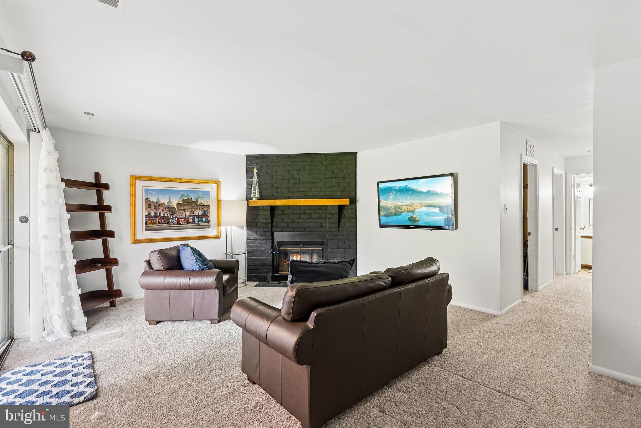 LOVETON FARMS - Residential