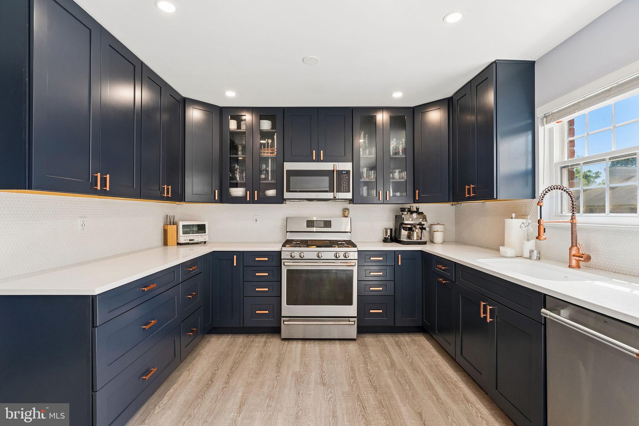 LOVETON FARMS - Residential