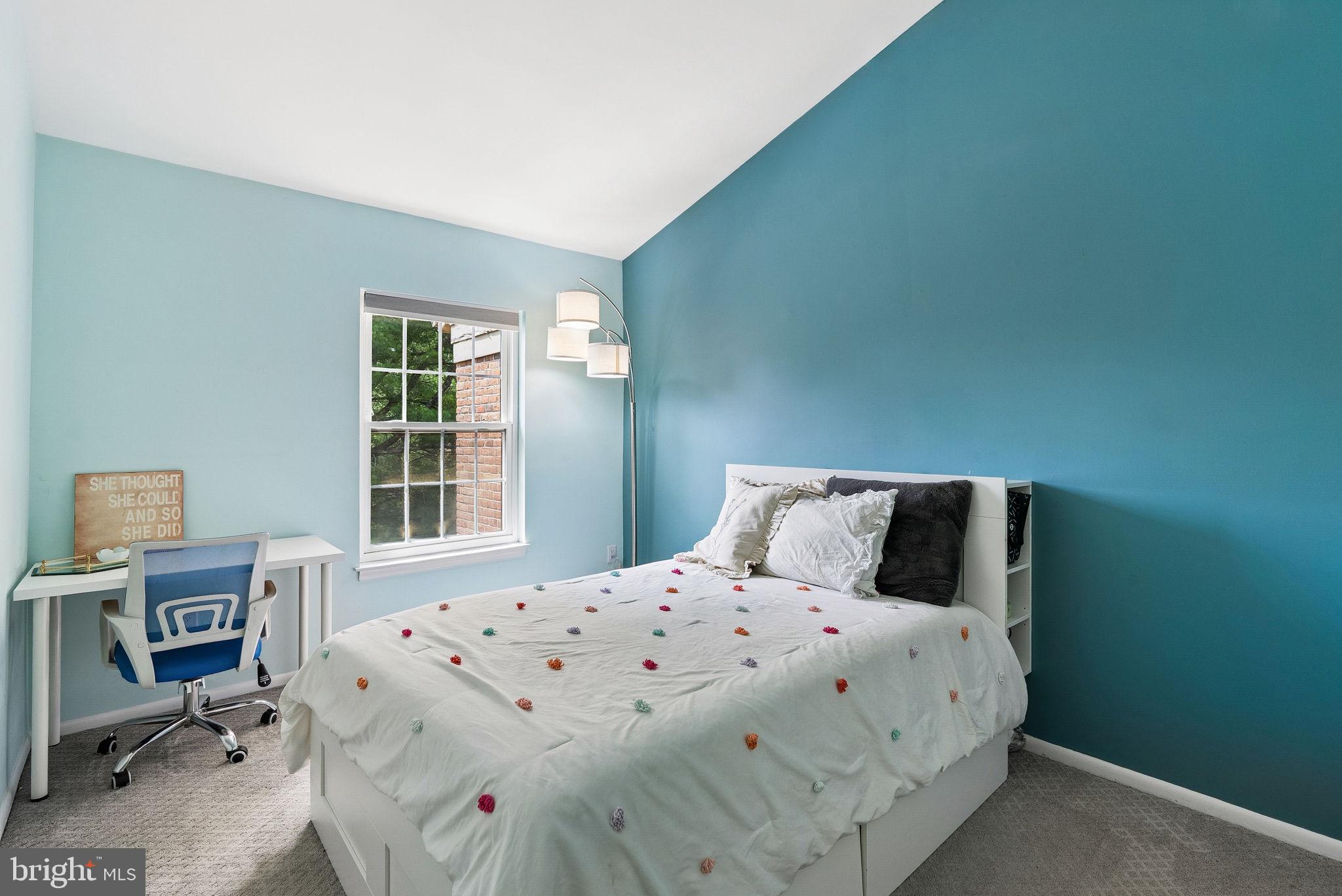 LOVETON FARMS - Residential