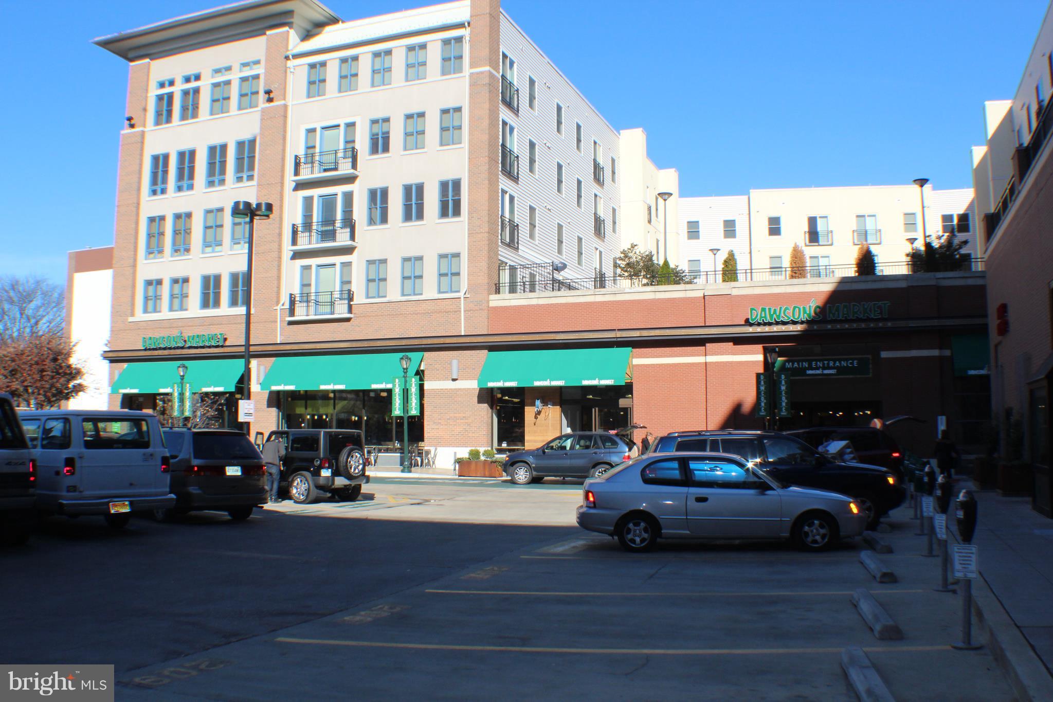AMERICANA CENTRE - Residential