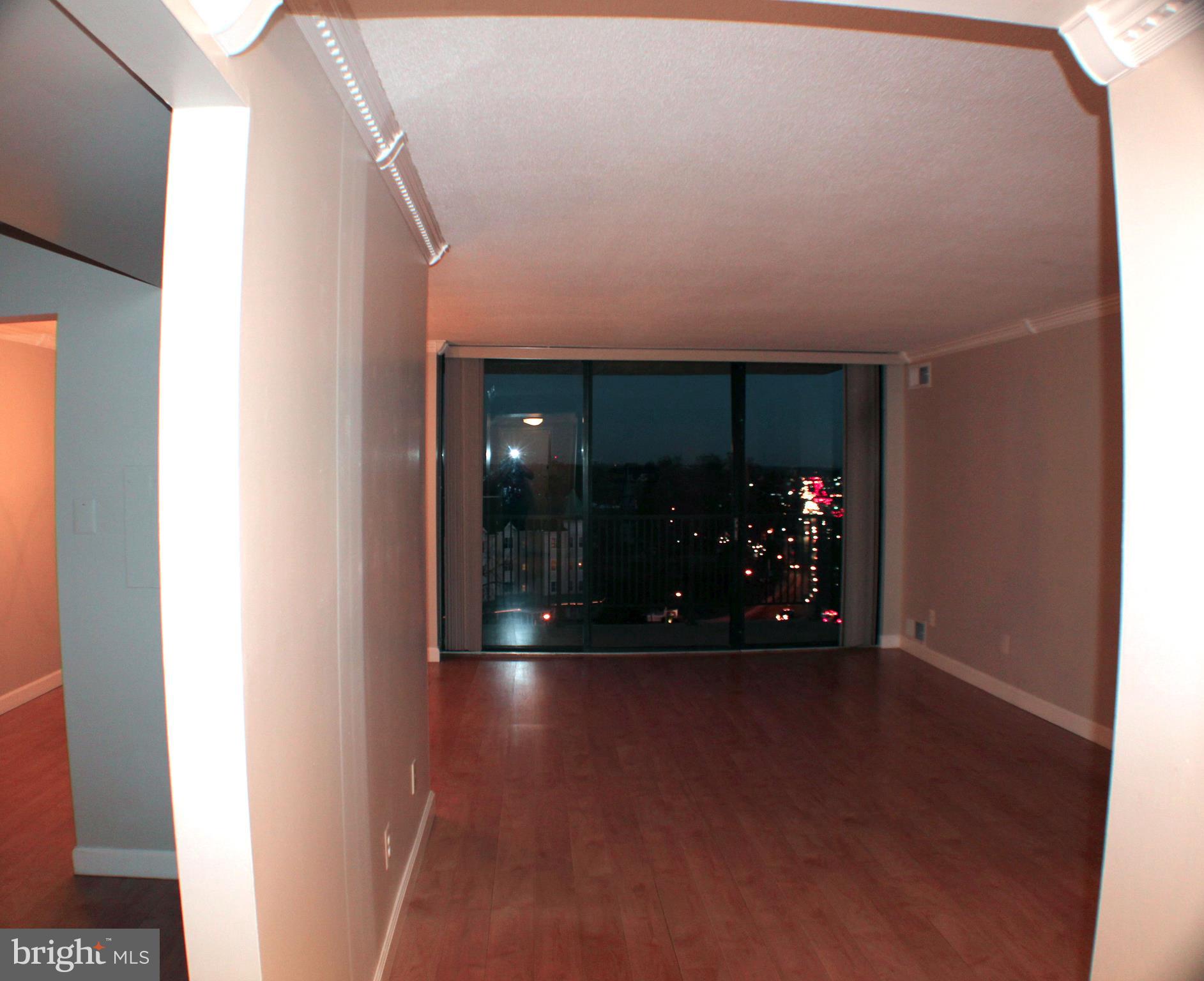 AMERICANA CENTRE - Residential