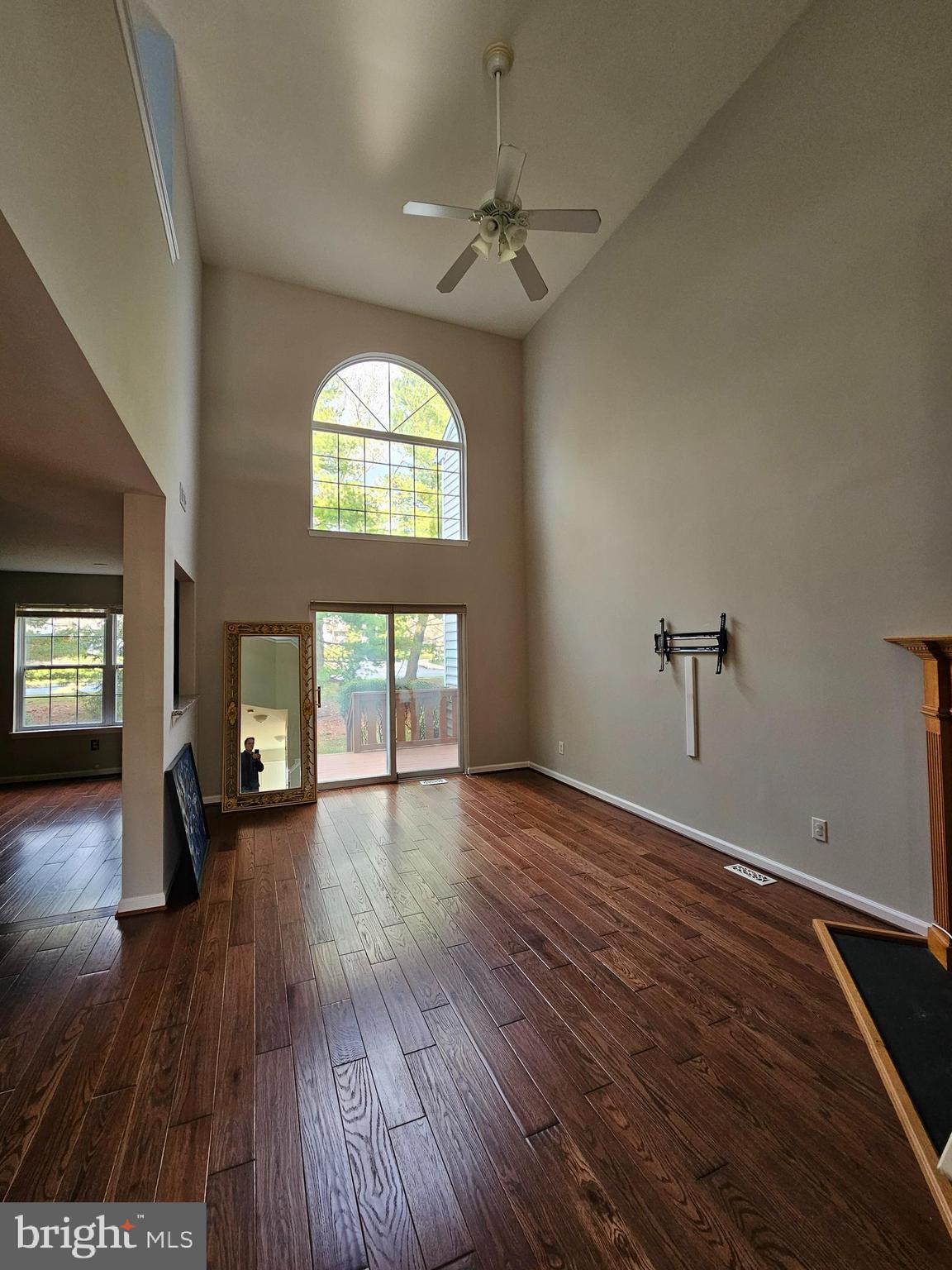THORNHILL - Residential
