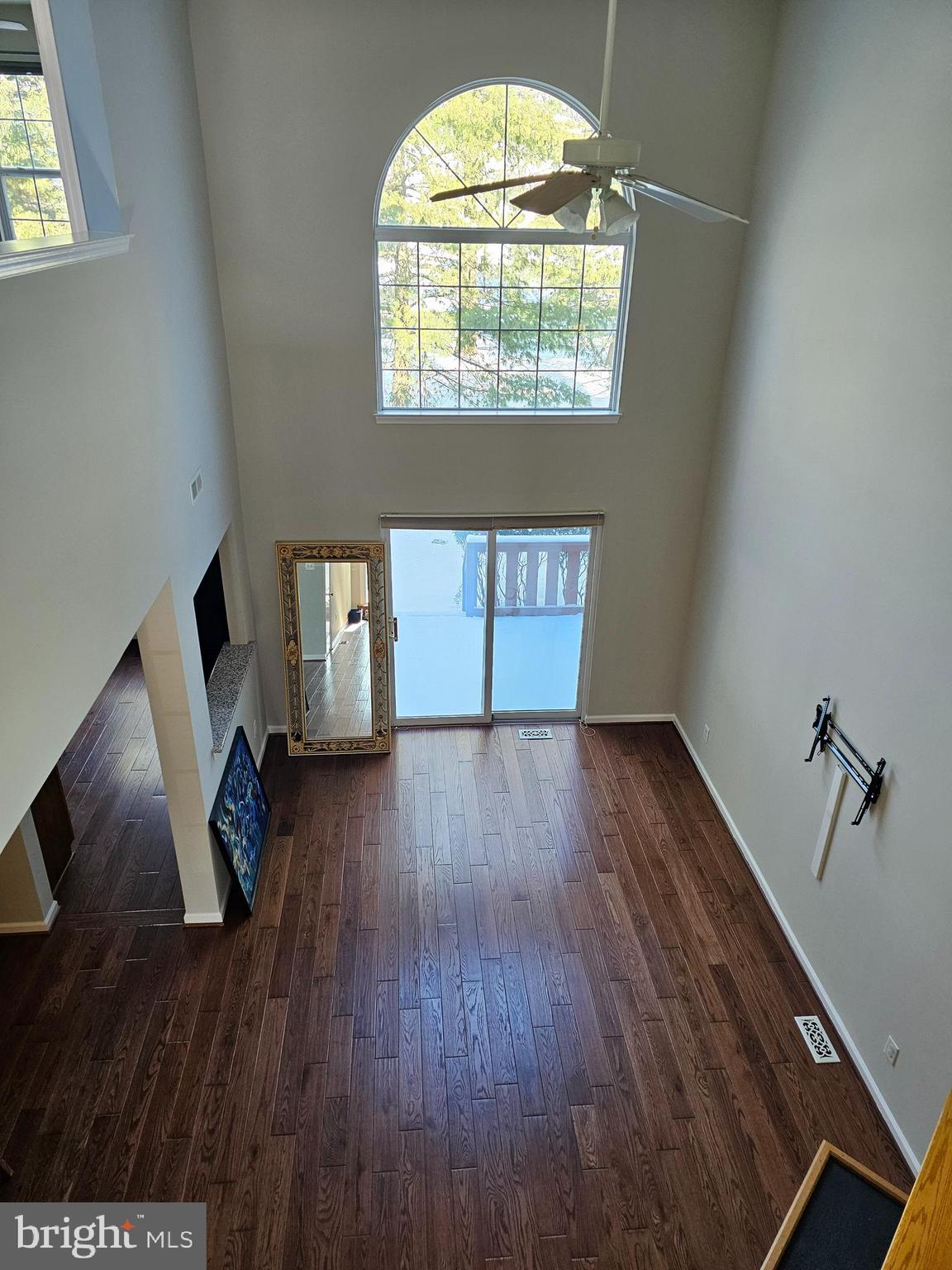 THORNHILL - Residential